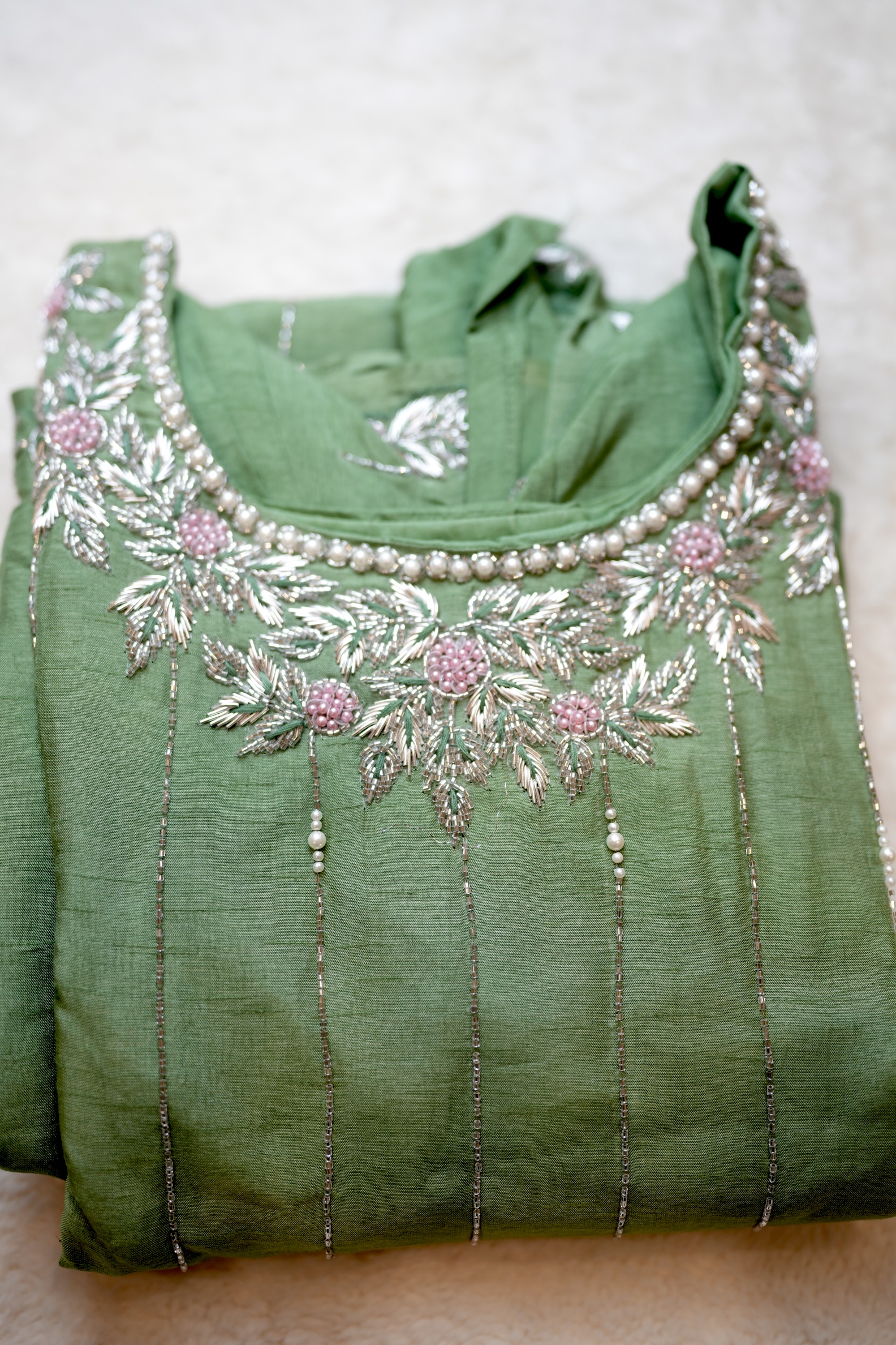 Hand Embroidered Green Kurta Set