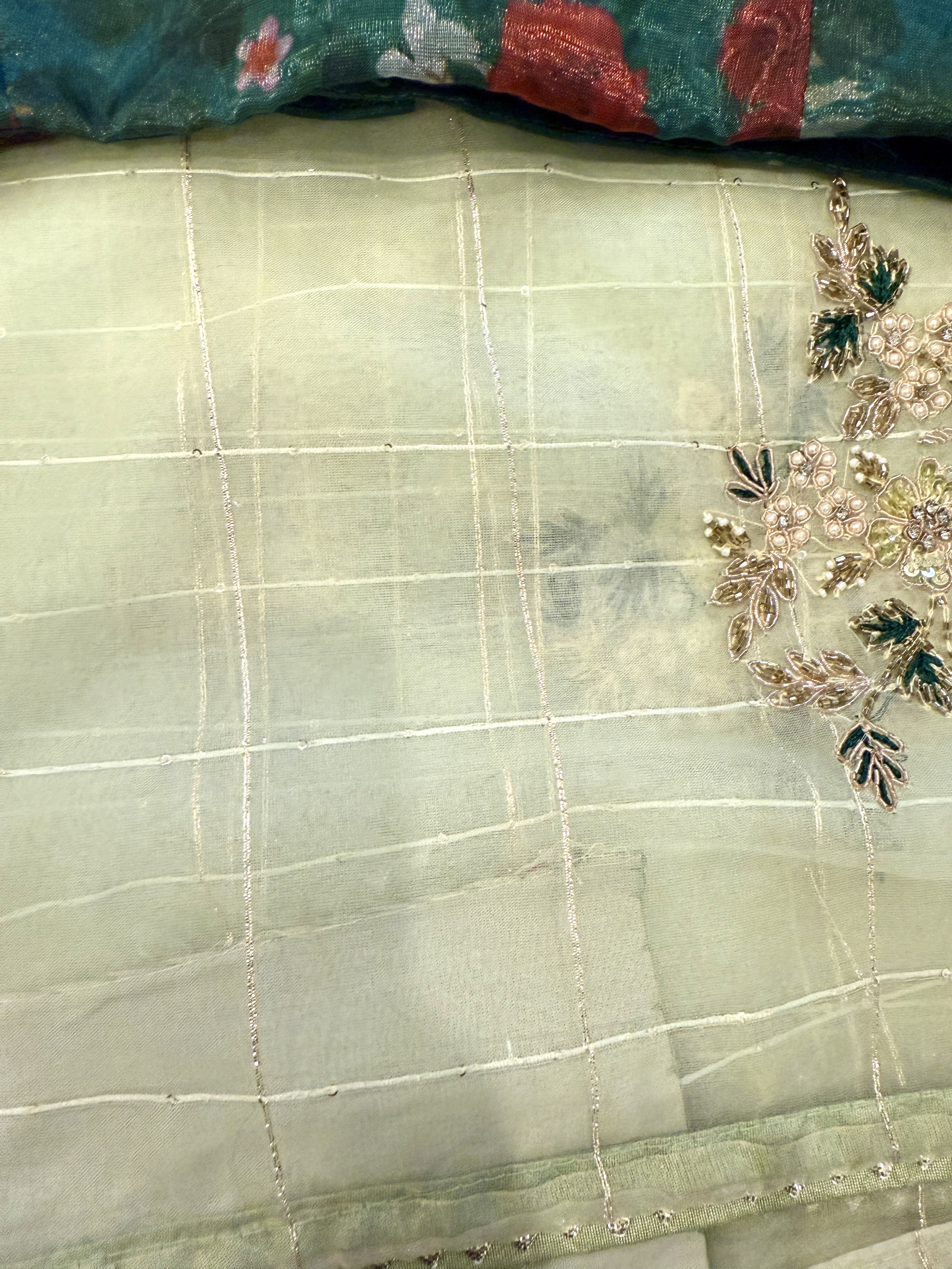 🍸 Pista Glow Cocktail Saree 🍸