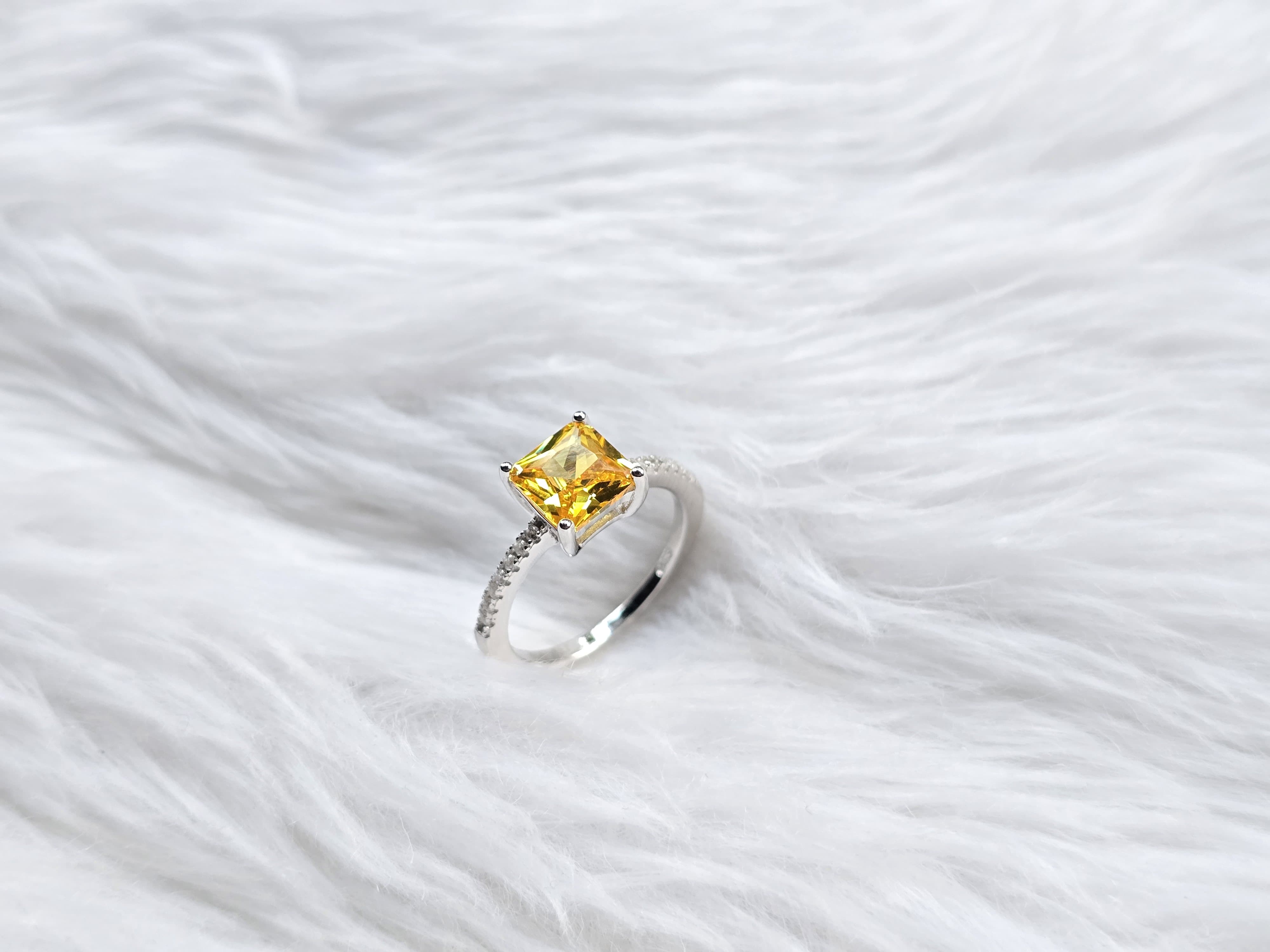 Yellow Dream in Sterling Silver