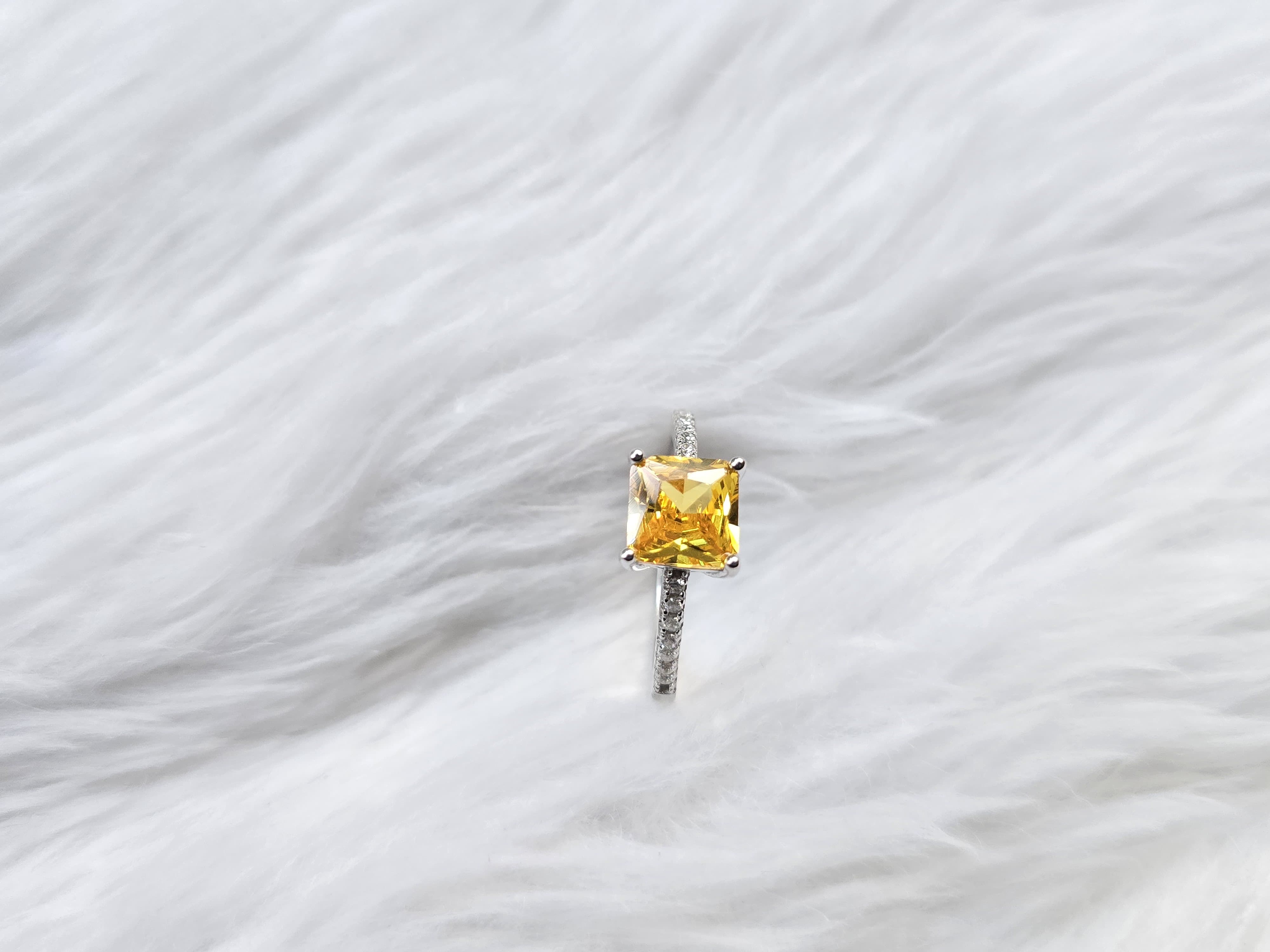 Yellow Dream in Sterling Silver