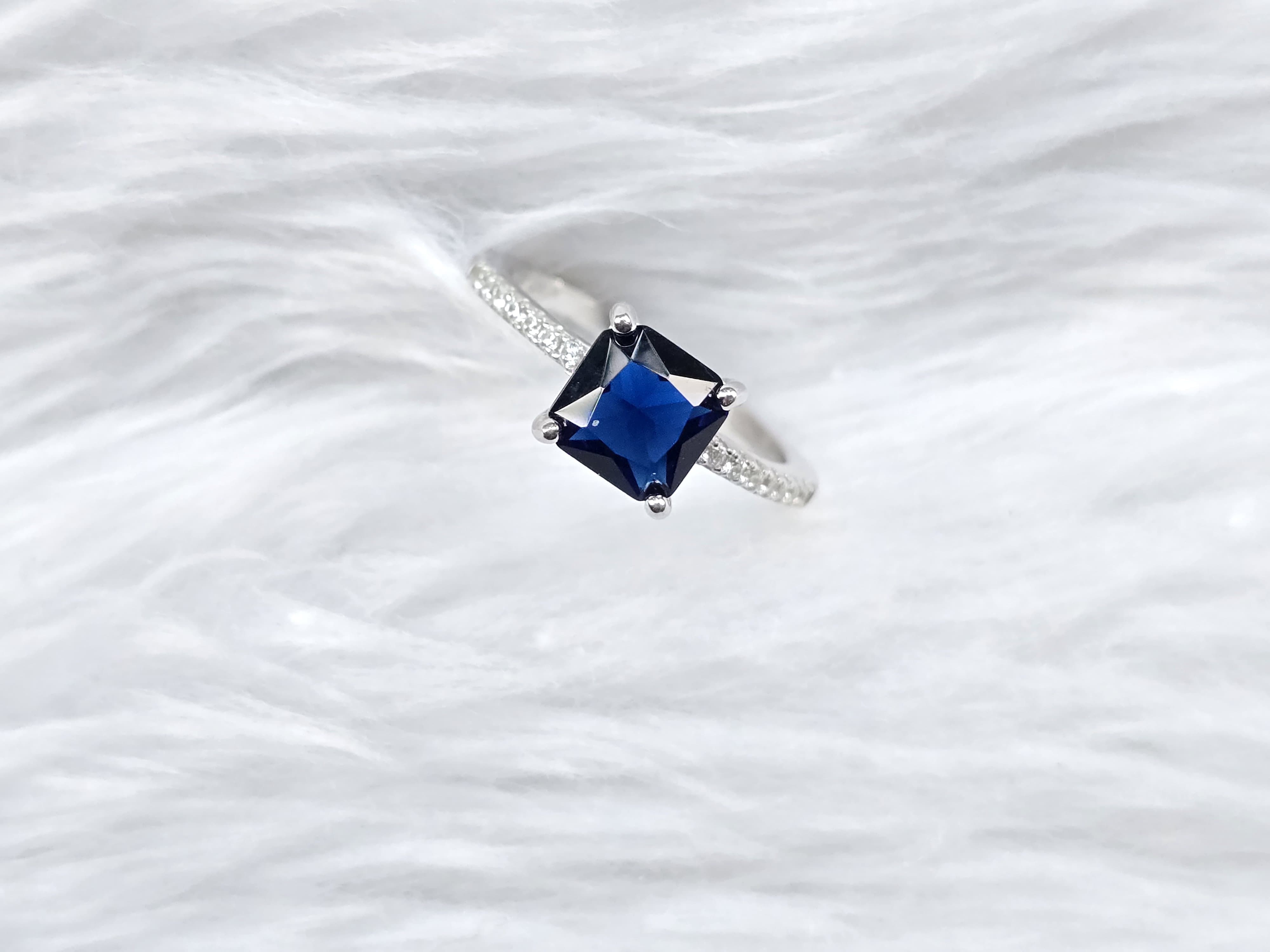 Navy Dusk in Sterling Silver