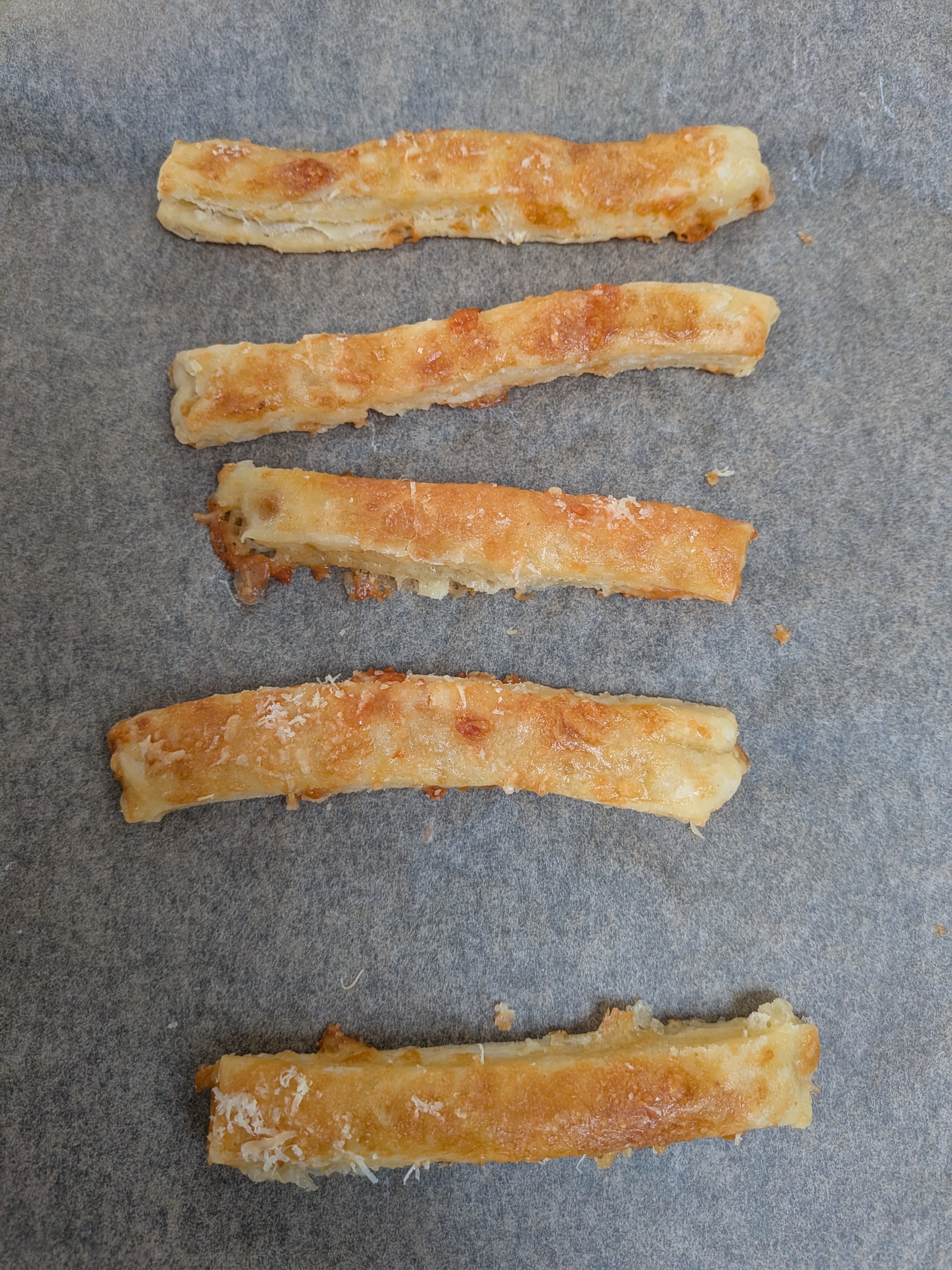 Ultimate Parmesan and Cheddar Puff Pastry Cheese Straws (frozen)
