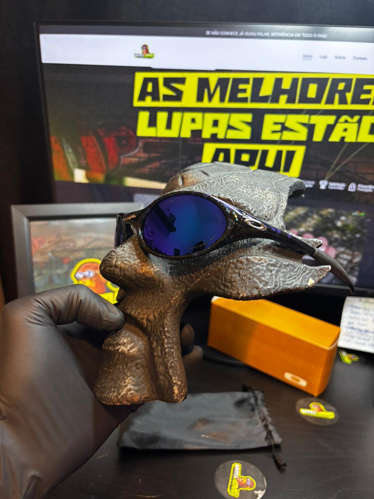 Óculos Eye Jacket Planet x Brain Dead 