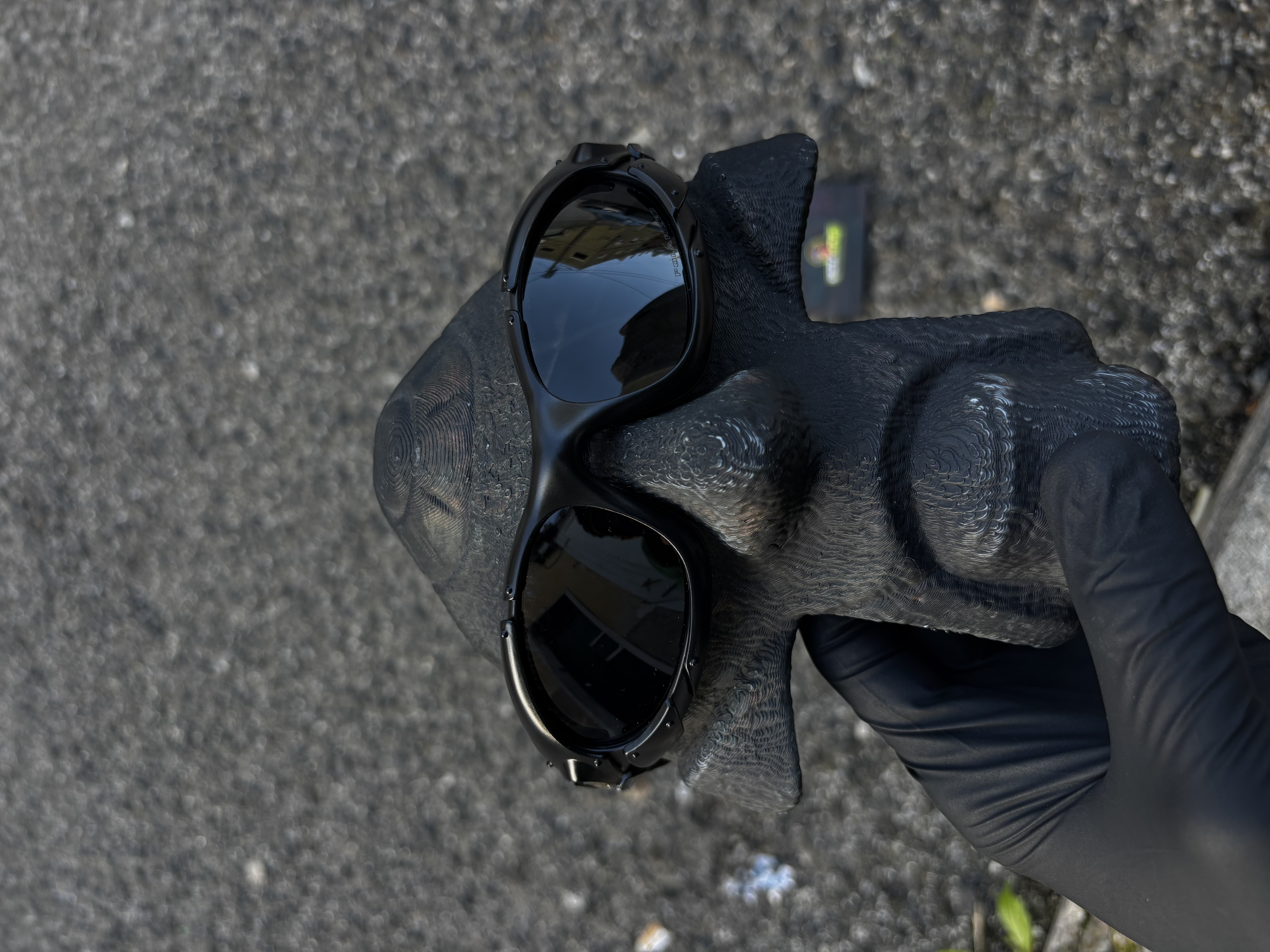 Oakley Place all Black 