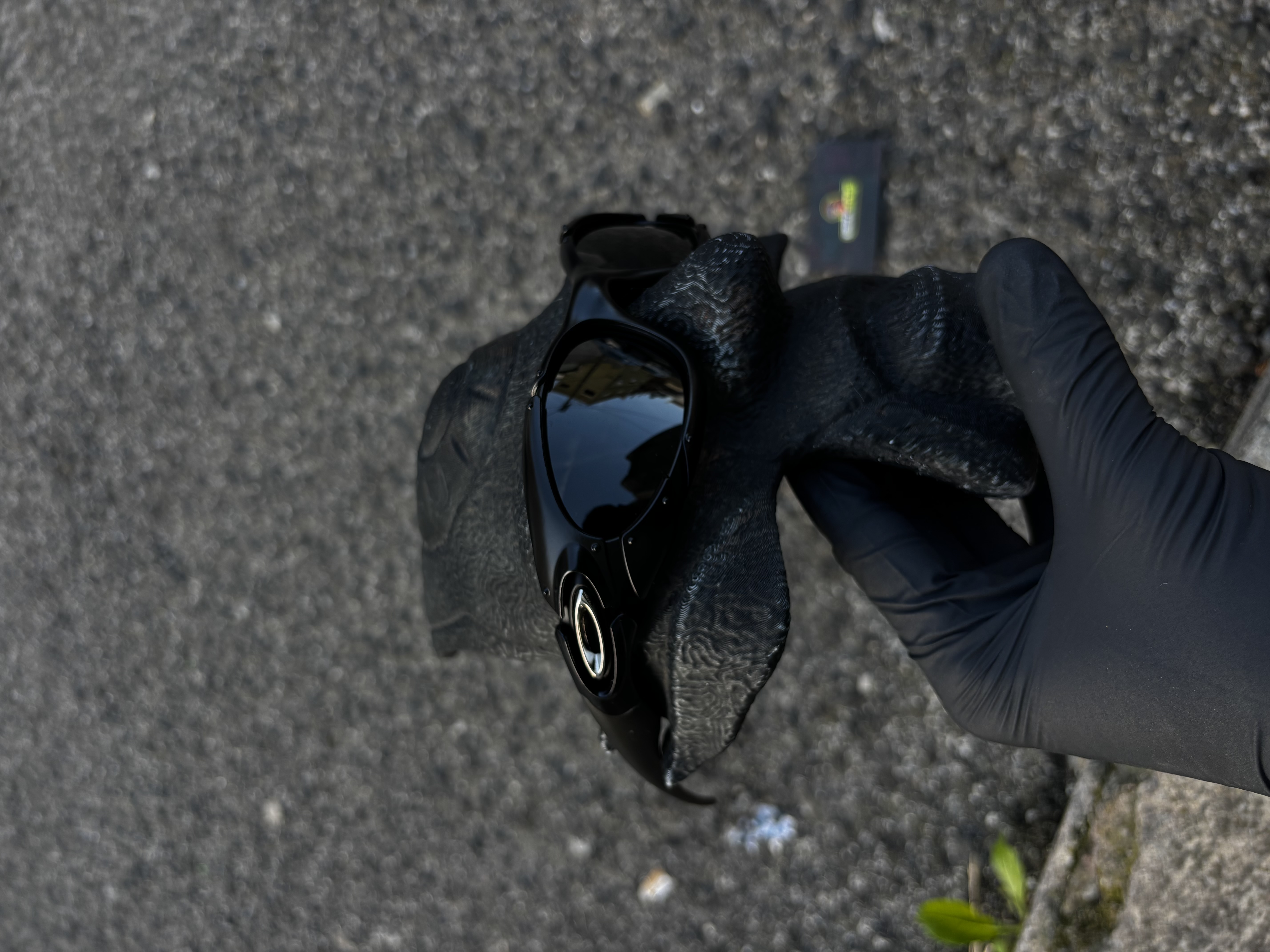 Oakley Place all Black 