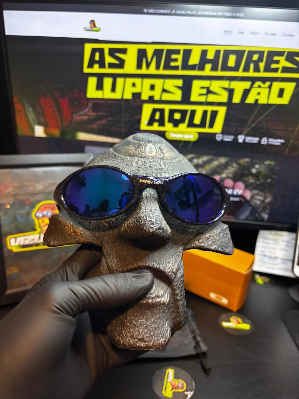 Óculos Eye Jacket Planet x Brain Dead 