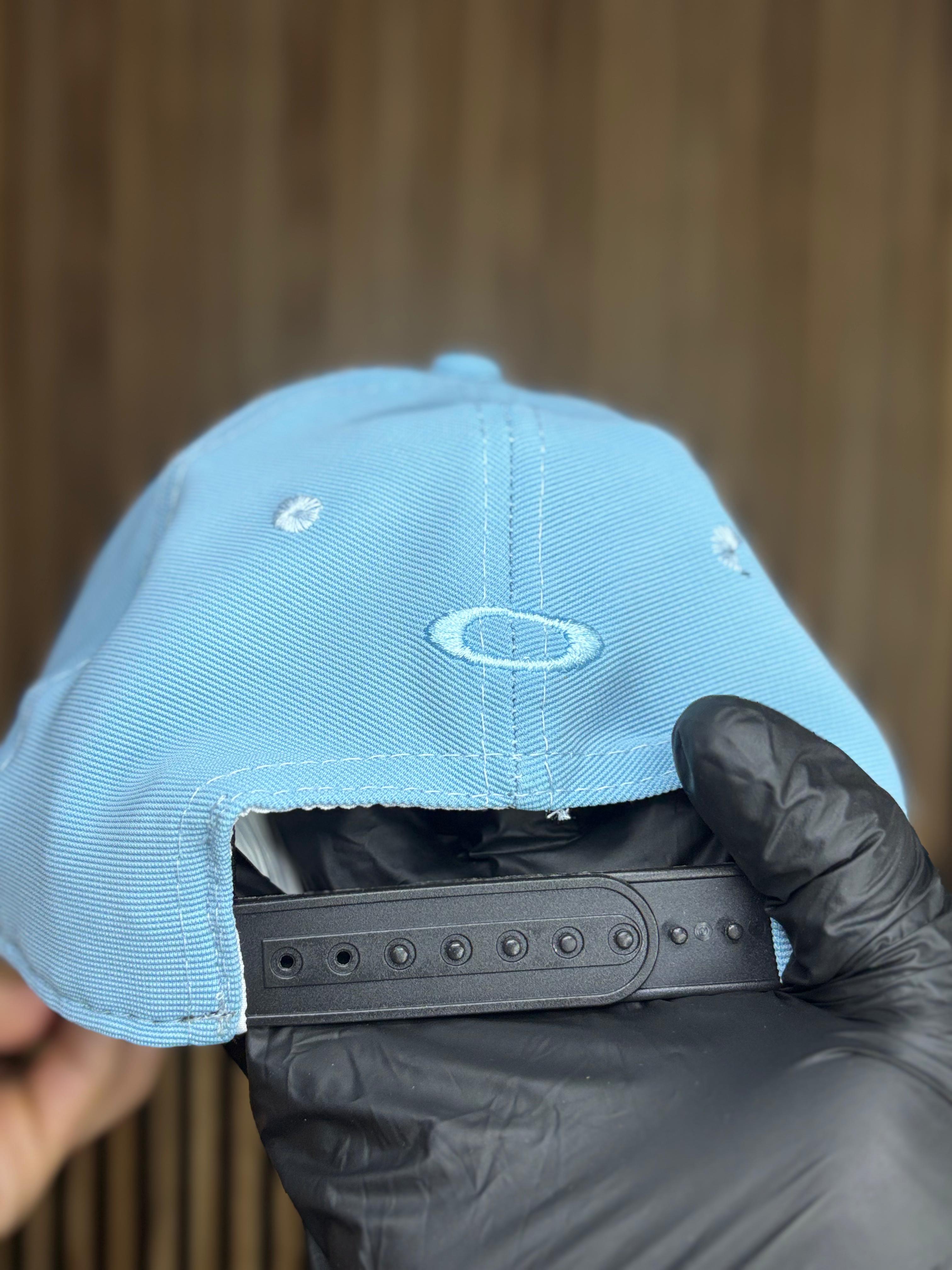 Boné Oakley Aba Curva  azul marinho 