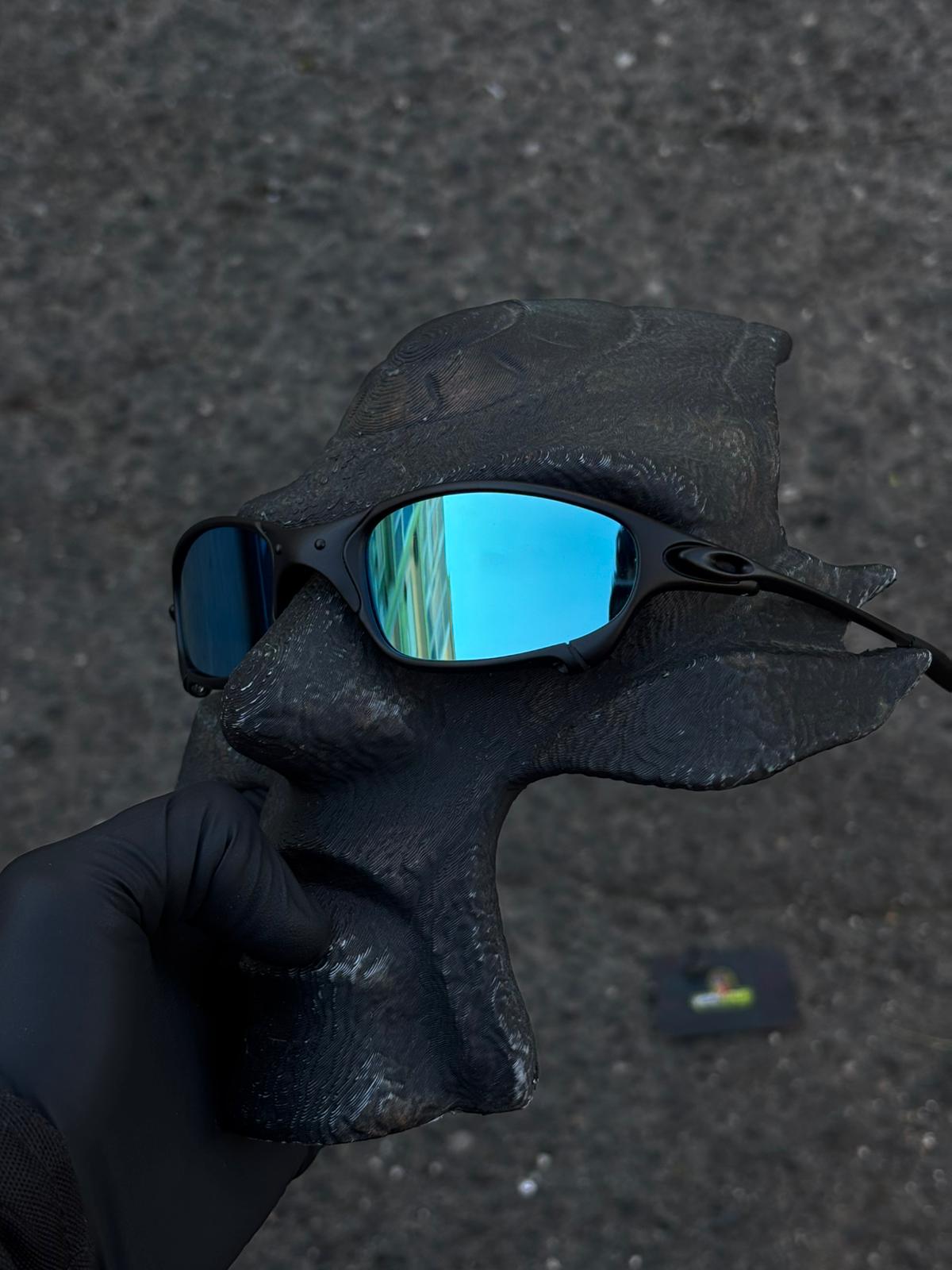 Juliet azul em armação Black