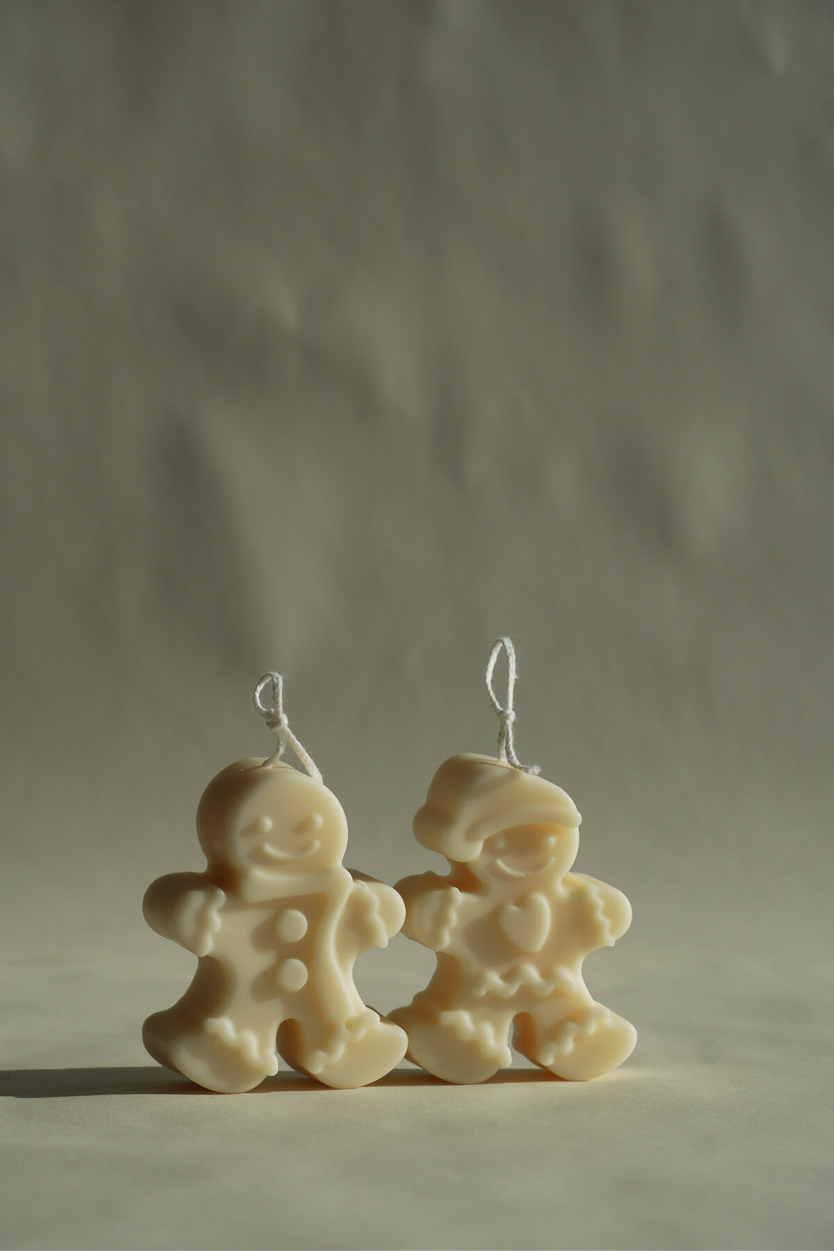 Gingerbread Man Holiday Candle