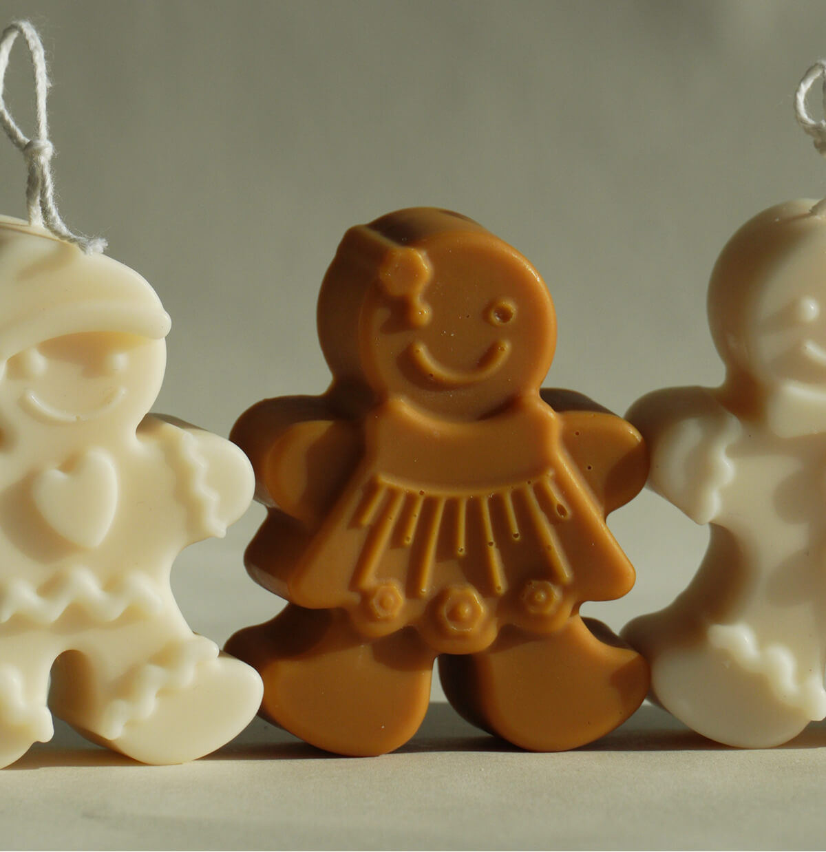 Gingerbread Man Holiday Candle