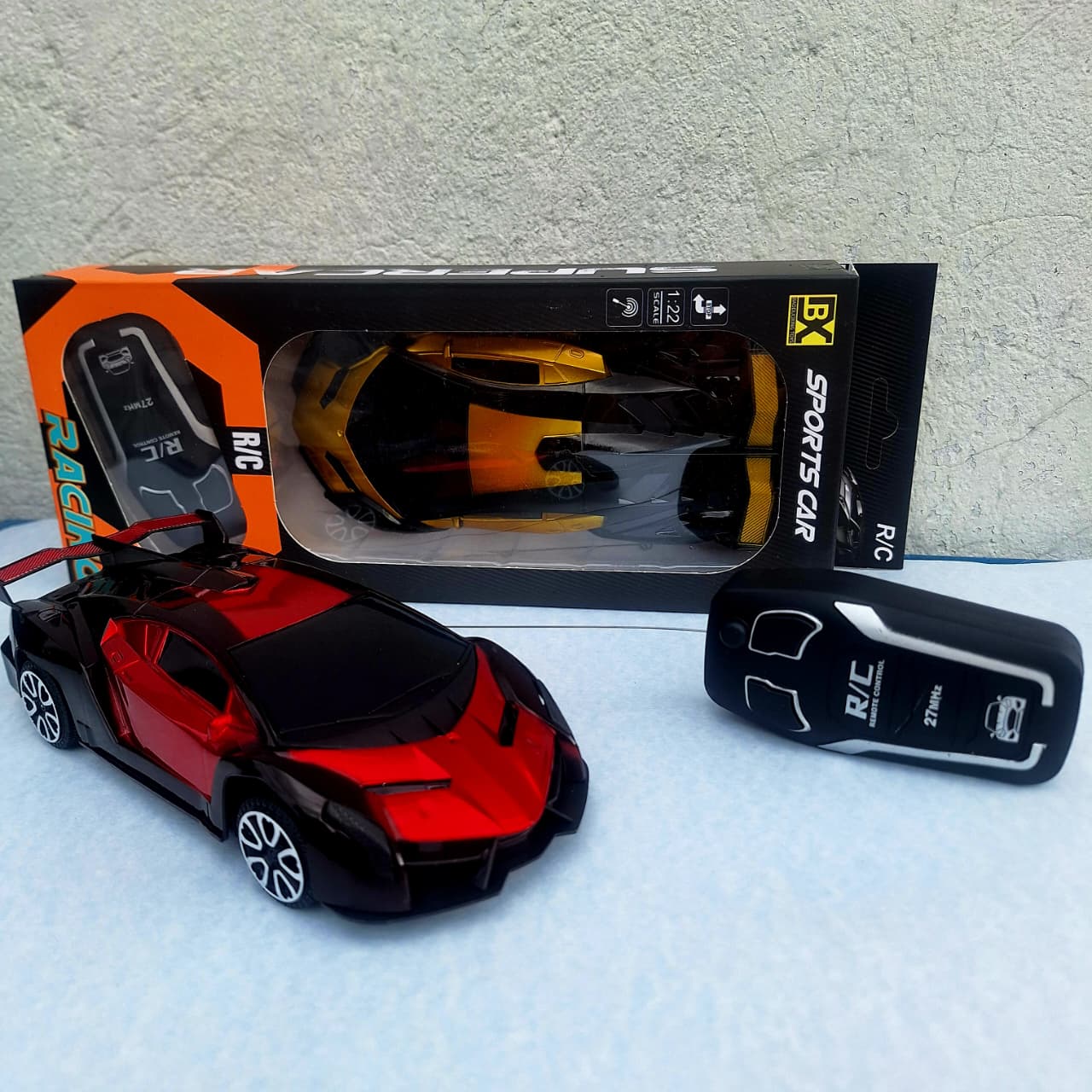 Carro deportivo a control remoto