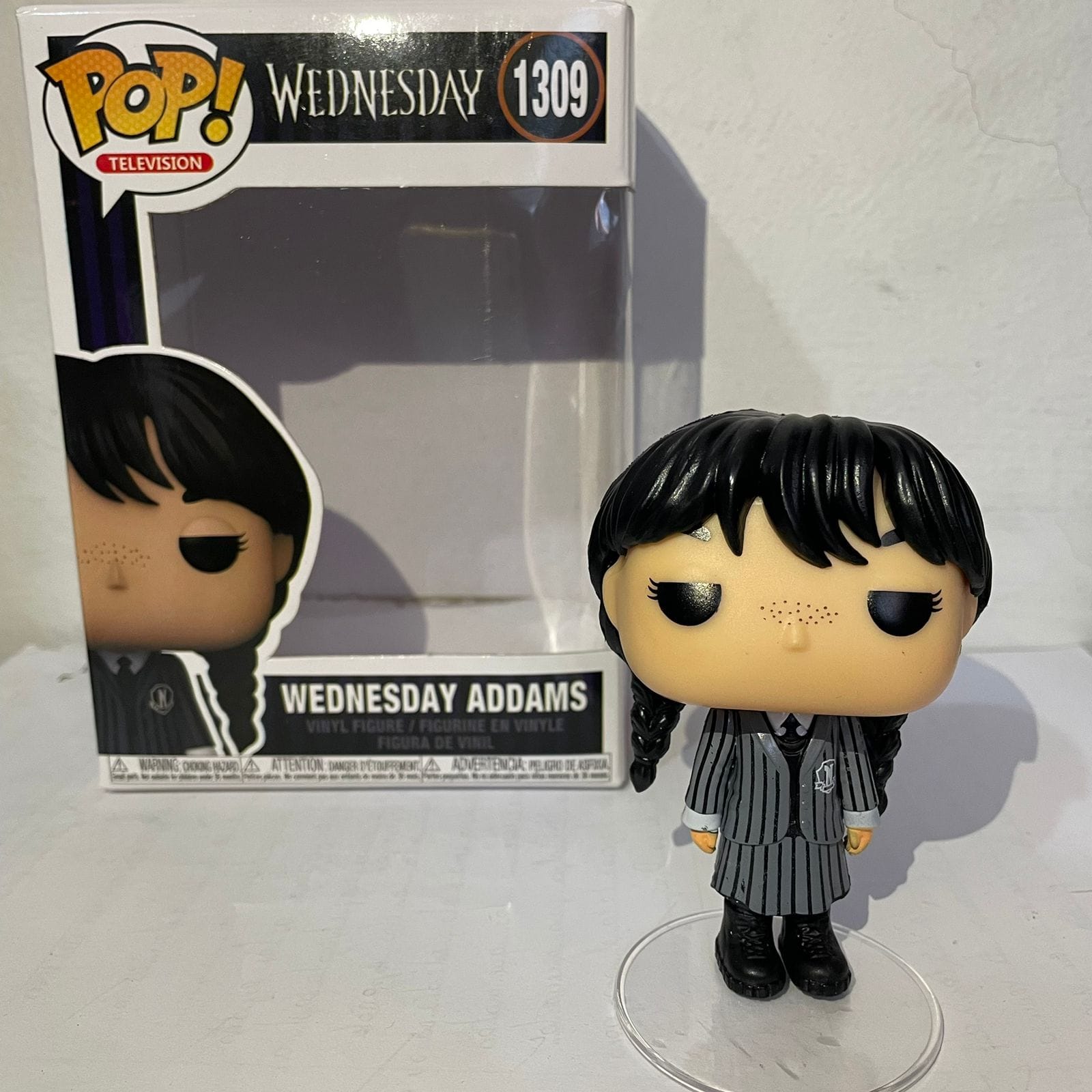 Funko Pop! Wednesday Addams Traje Negro