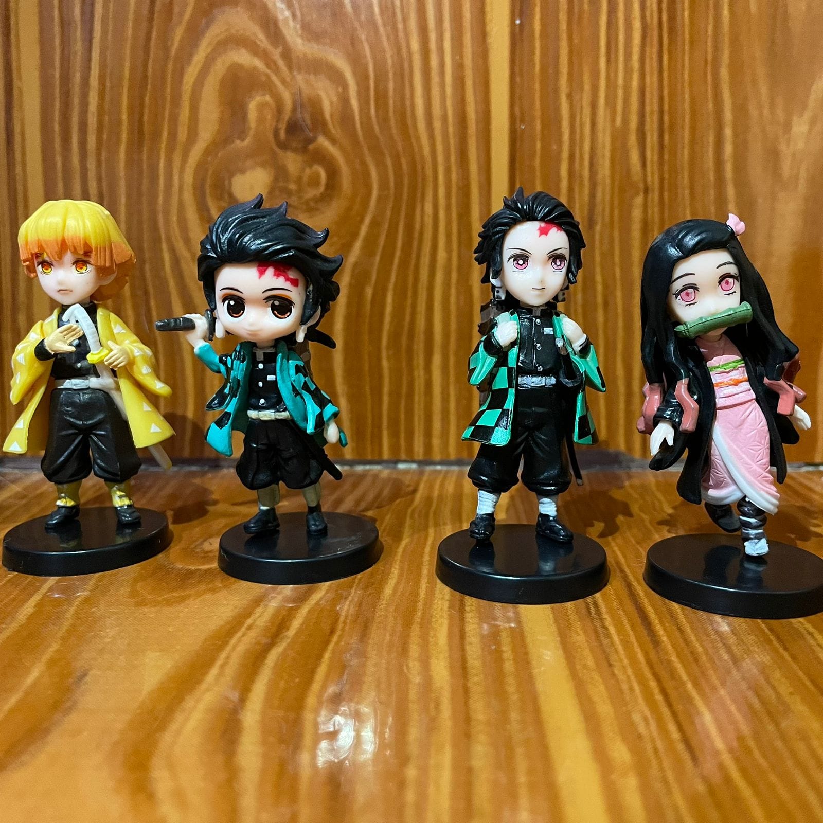 Colección Kimetsu no Yaiba x 8 unidades