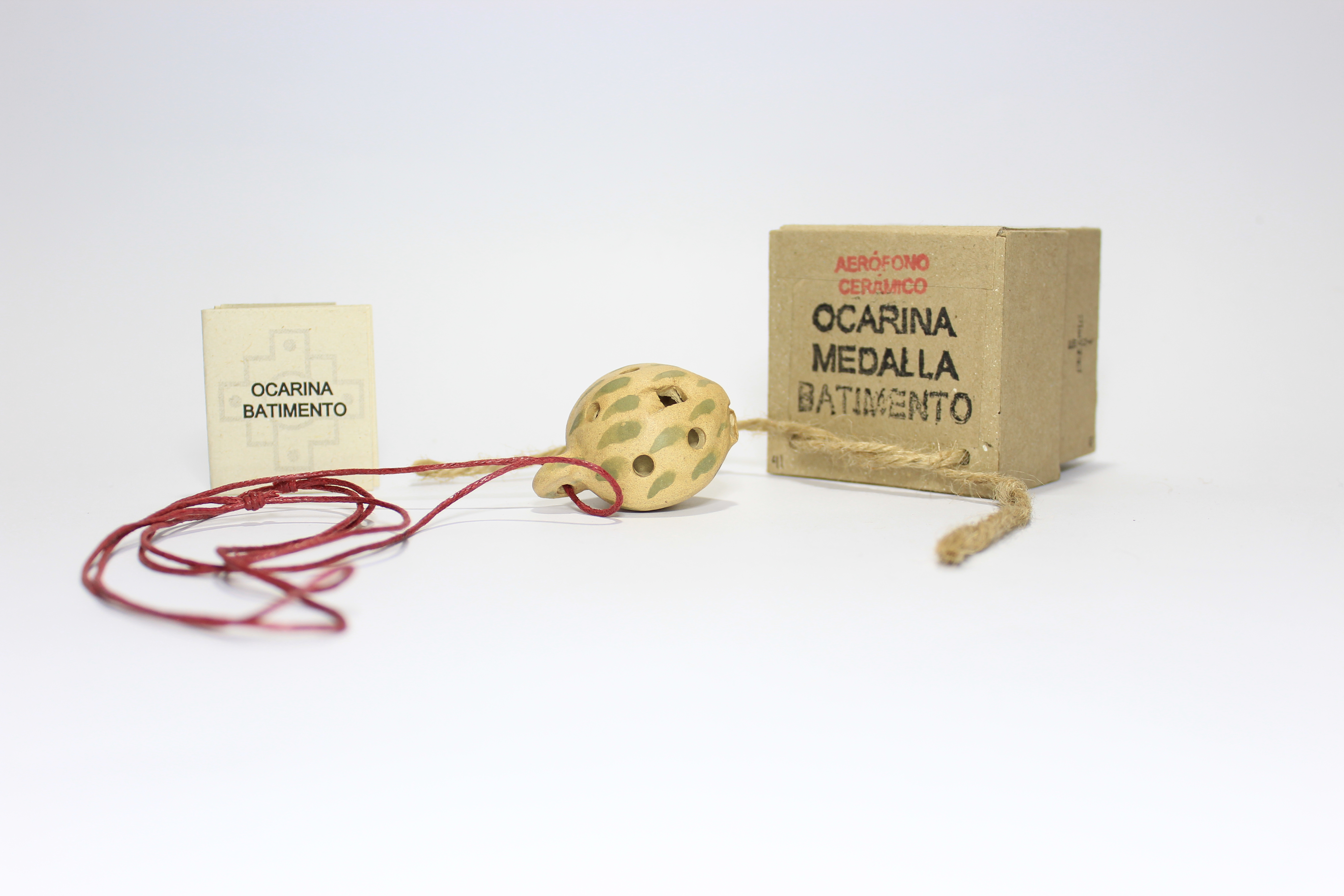 Ocarina Medalla Batimento N.41 — Aerófono Cerámico · Colección Signo 2025