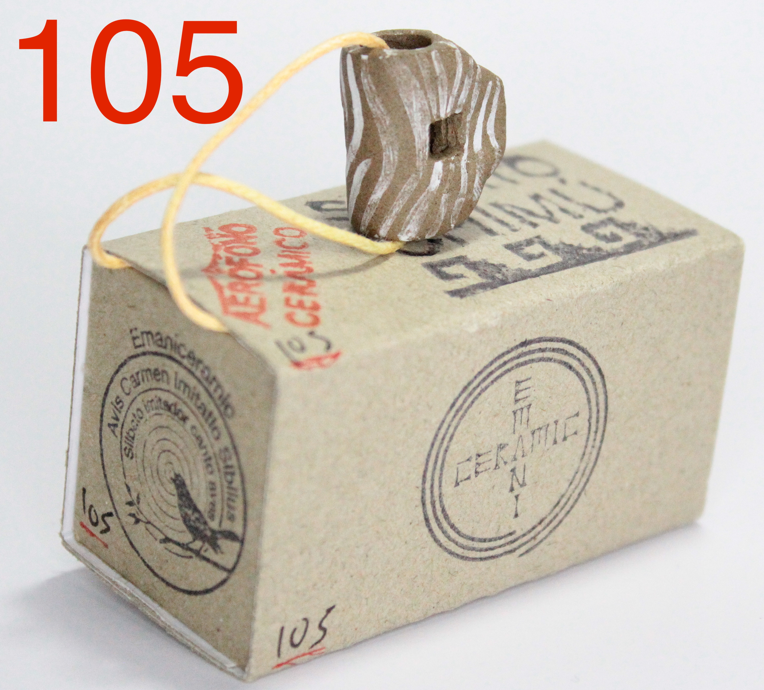 105 silbato Chimú – pinta ondulación blanca