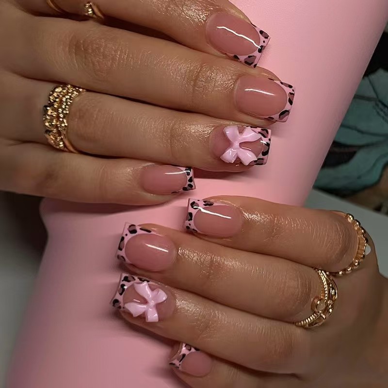 Short wear nails European square nail piece bow leopard print false nails detachable nail piece nails