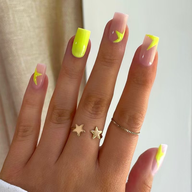 European and American popular wearable nails medium and long square yellow star contrast nail art piece finished product detachable nail stickers