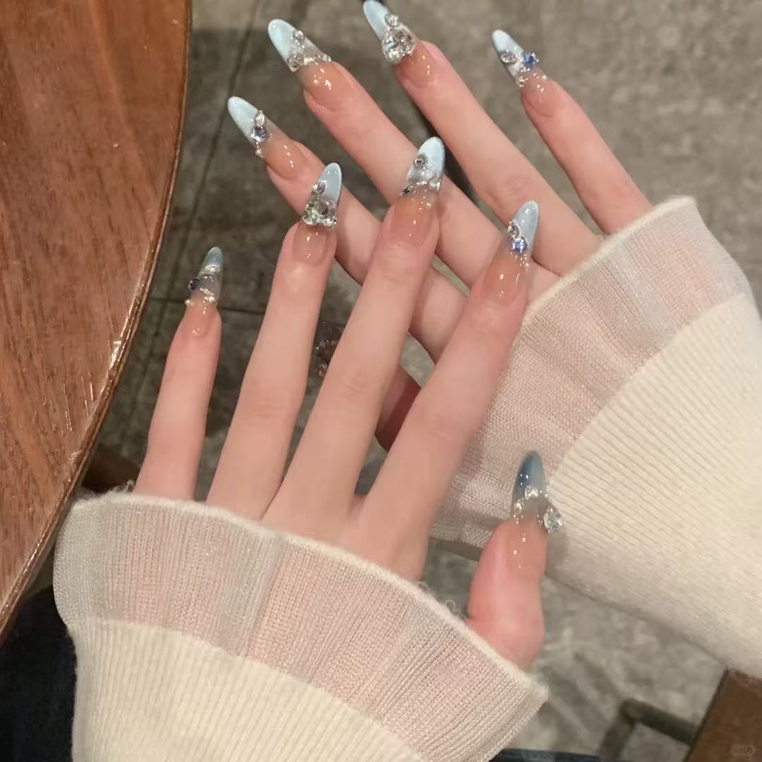 Pure handmade temperament cat's eye high-end light luxury flash wear pure desire atmosphere French manicure