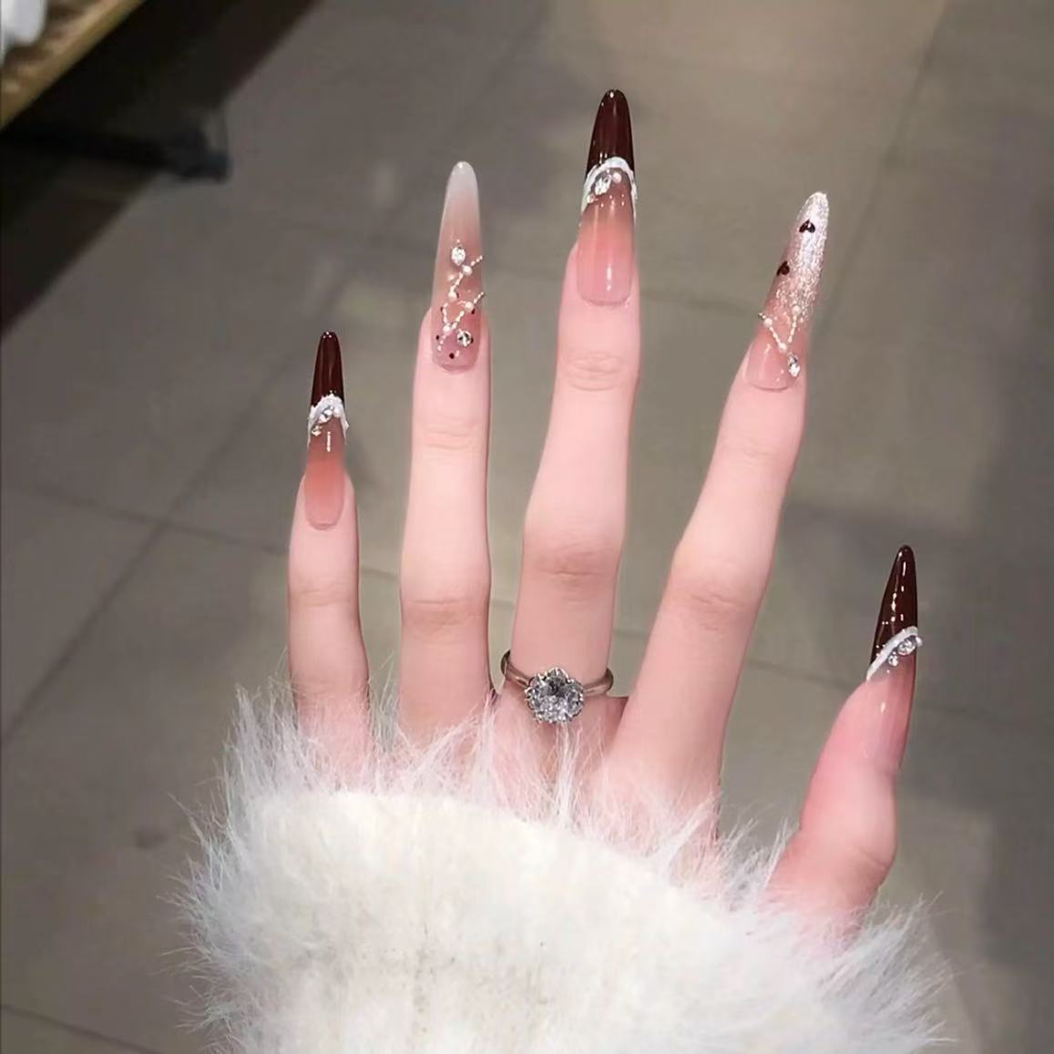 Ice-clear wine red French style flash Christmas and New Year pure handmade wearable nails