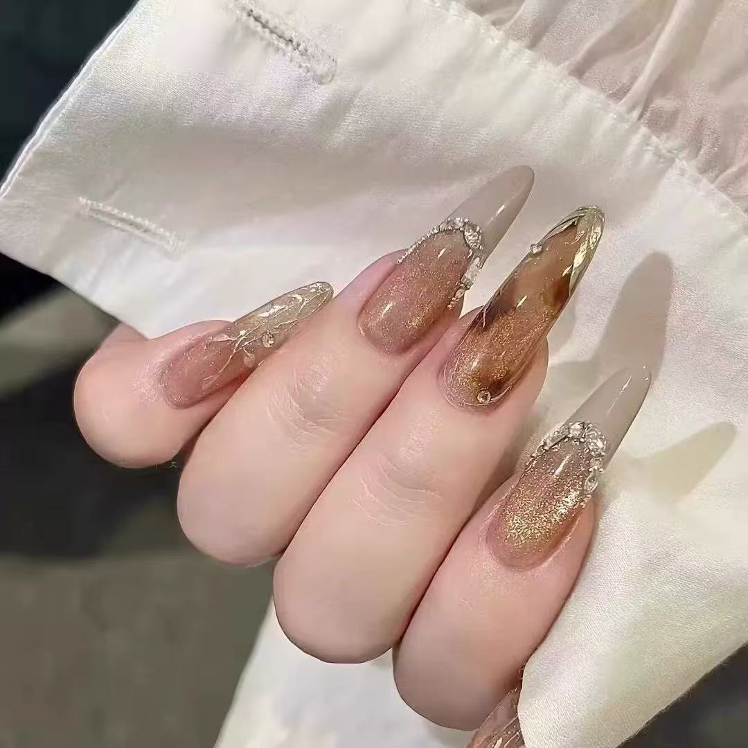 High-grade amber flashing cat's eye pure handmade nail art wear high-grade French fairy all-match atmosphere