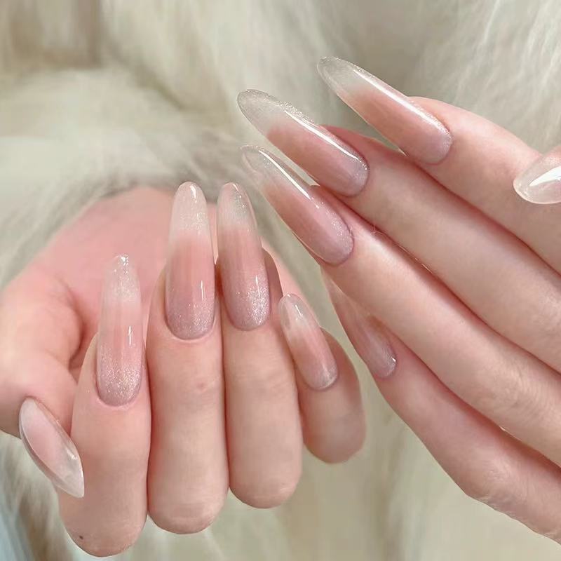 Purely handmade cat's eye wearable nails, medium and long Zhenhuan nail art, blush almond-shaped nude color, high-end exquisite wedding nails
