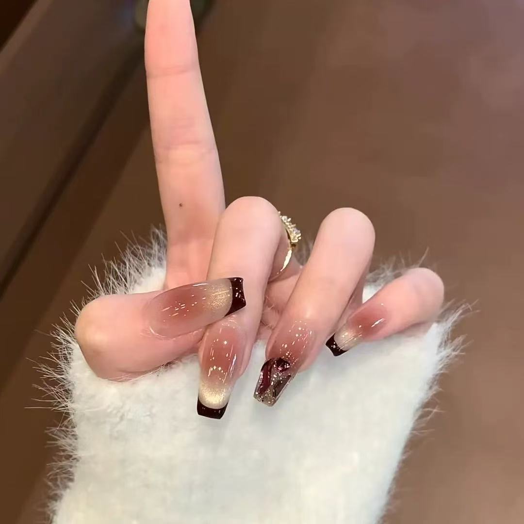 Wearable nails popular nail art nail pieces dark red French noble false nail patches finished handmade wearable nails