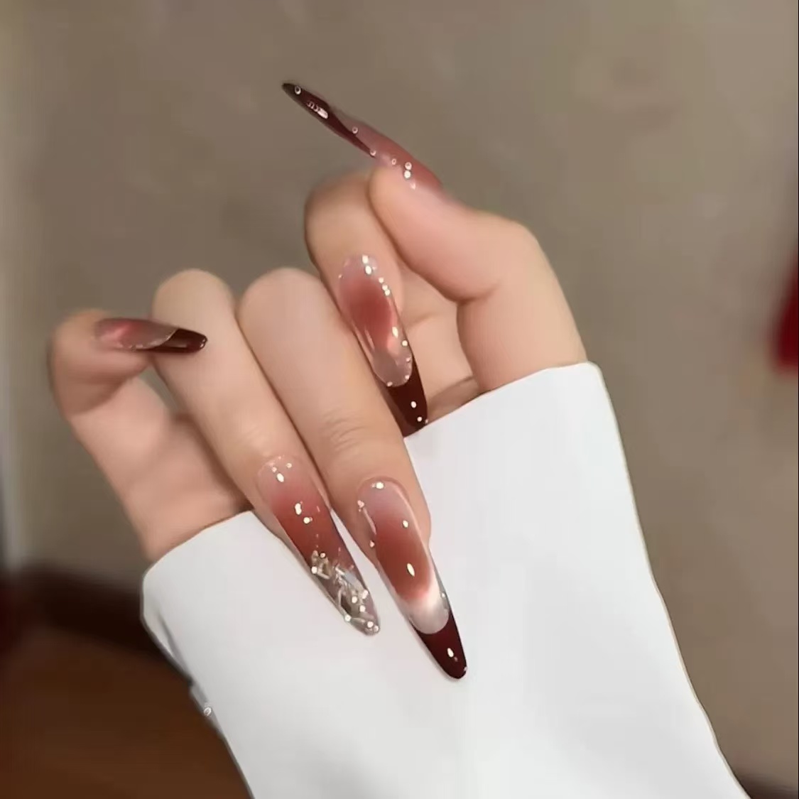 New autumn and winter high-end elegant French cat-eye long bridal nails handmade custom wearable nails