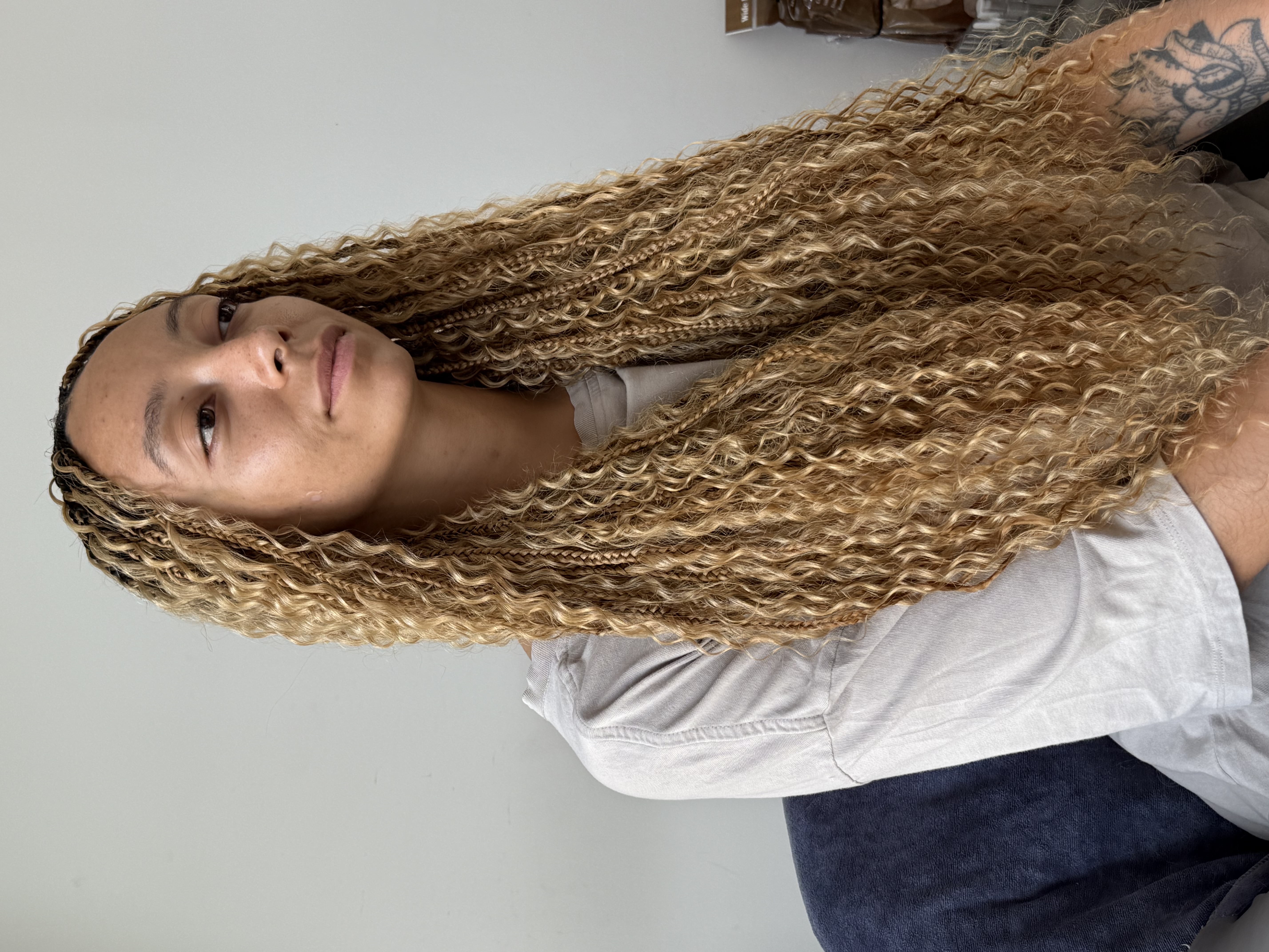 Knotless braids 