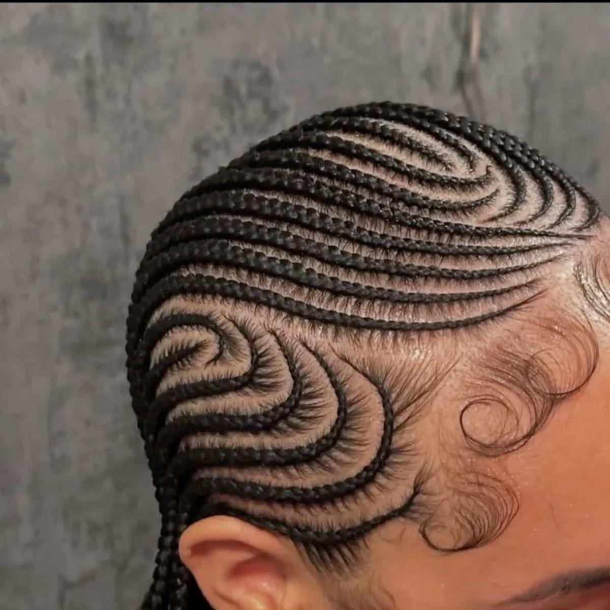 Natural hair conrows