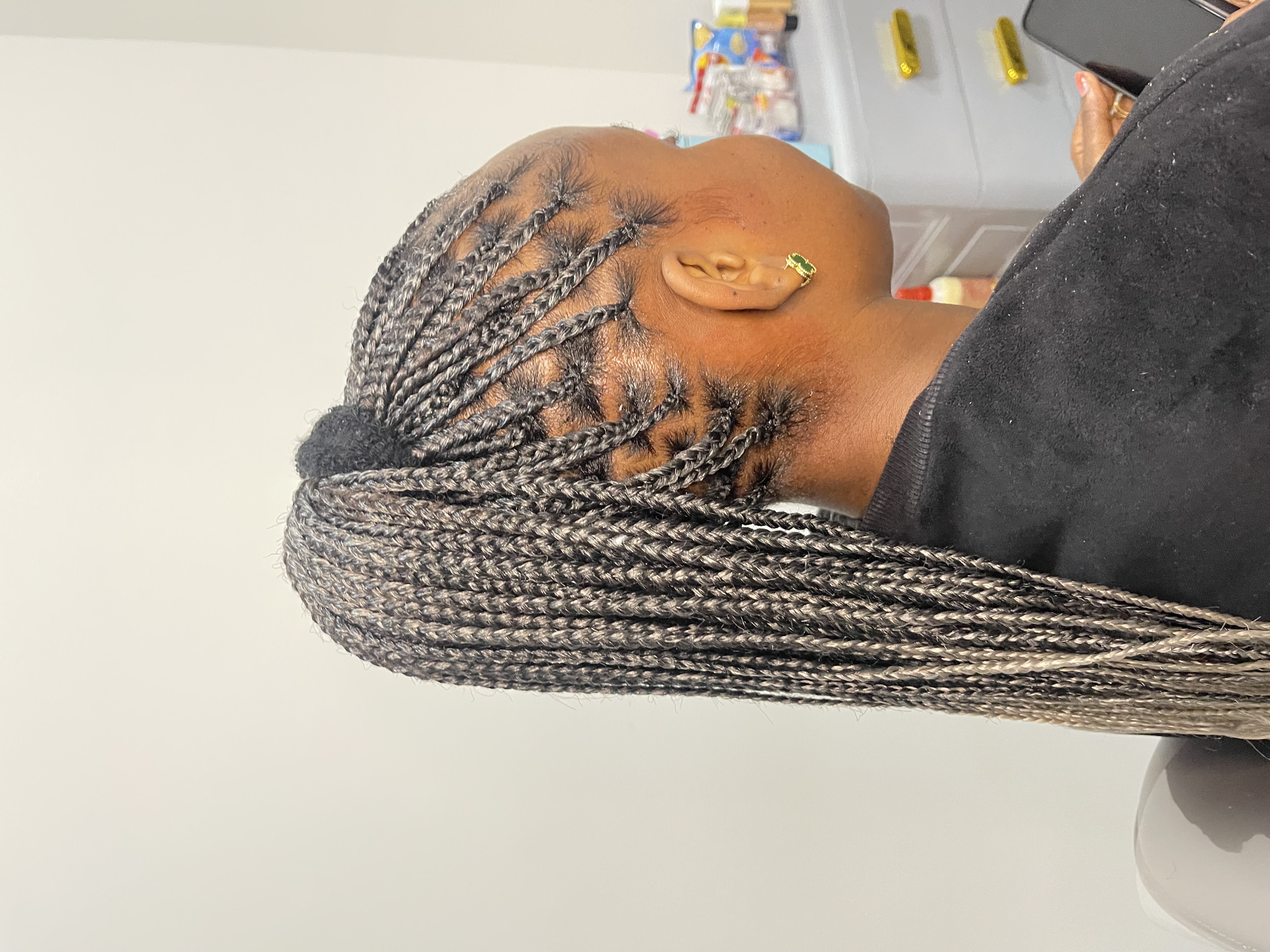 Knotless braids 