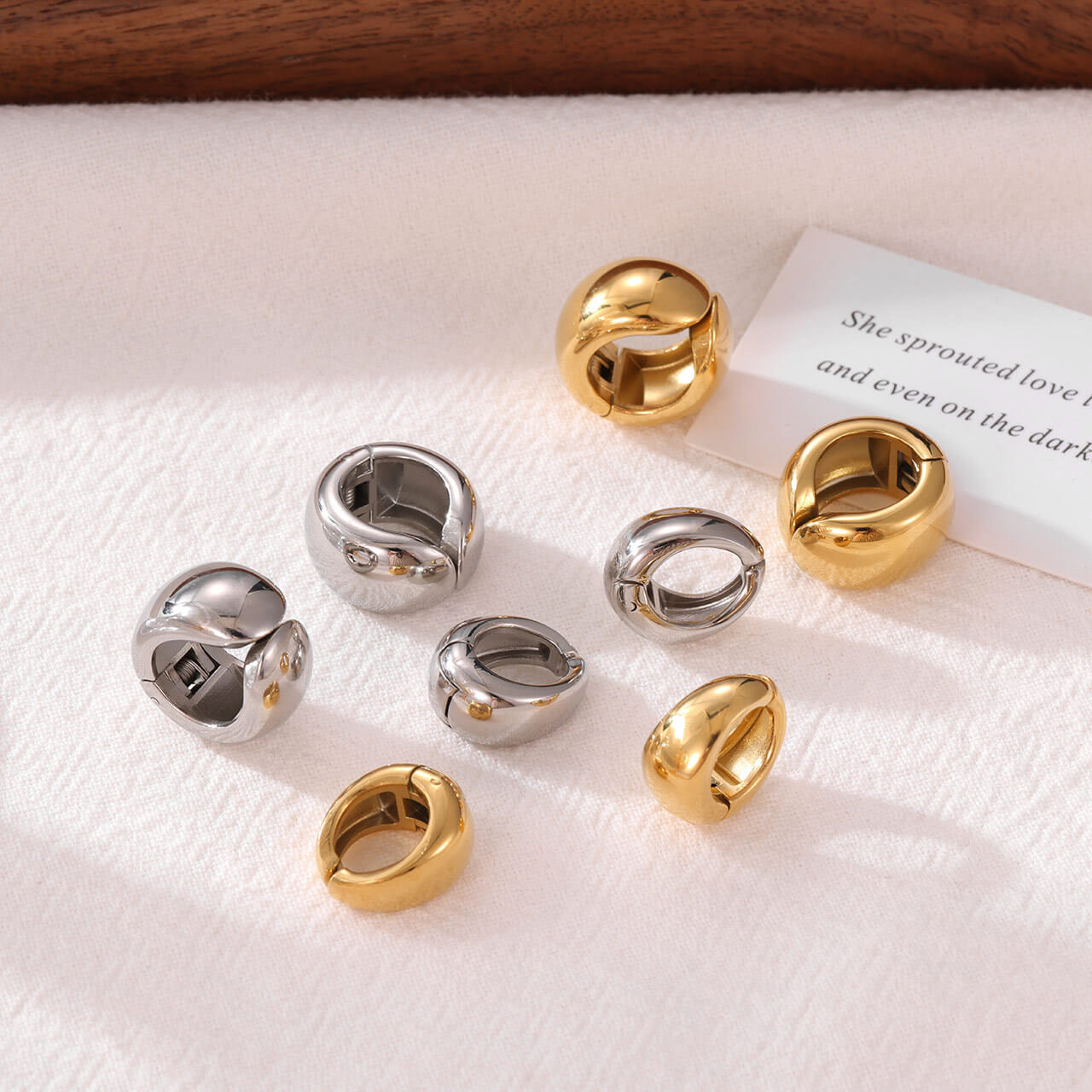 Elegant Gold Hoop Earring