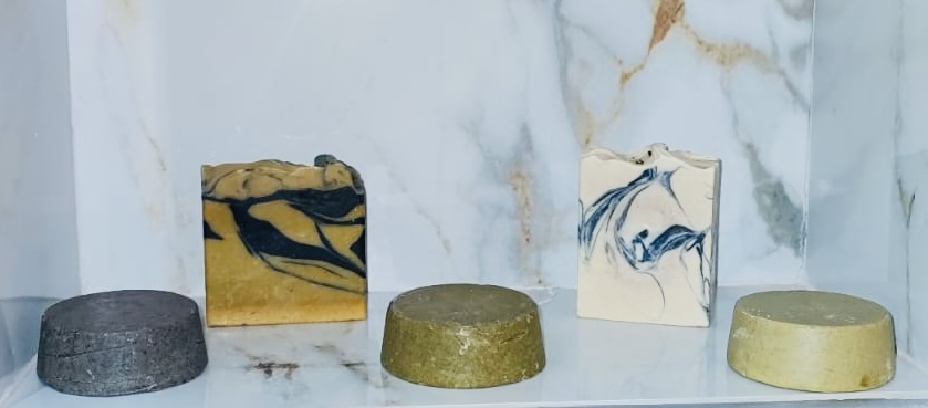 Shampoing solide à l'argile verte, romarin et ghassoul
