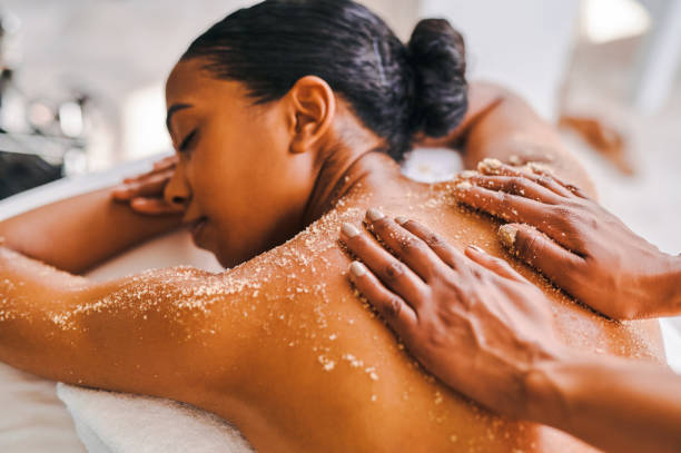 Exfoliation & Massage (Full Body)