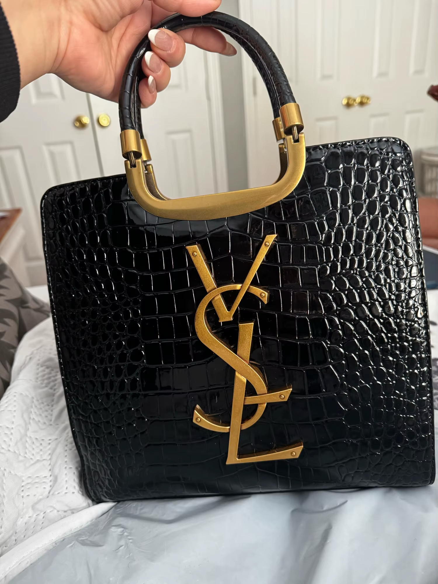 Luxury Crocodile-Texture Black Handbag - YSL