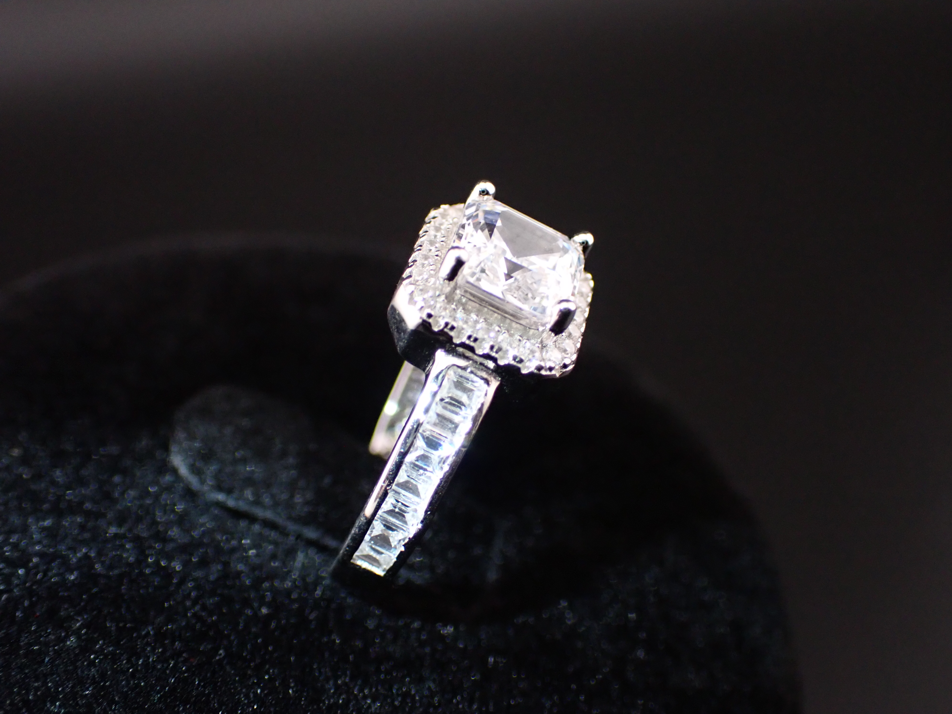 Elegant Silver Ring with Gemstone