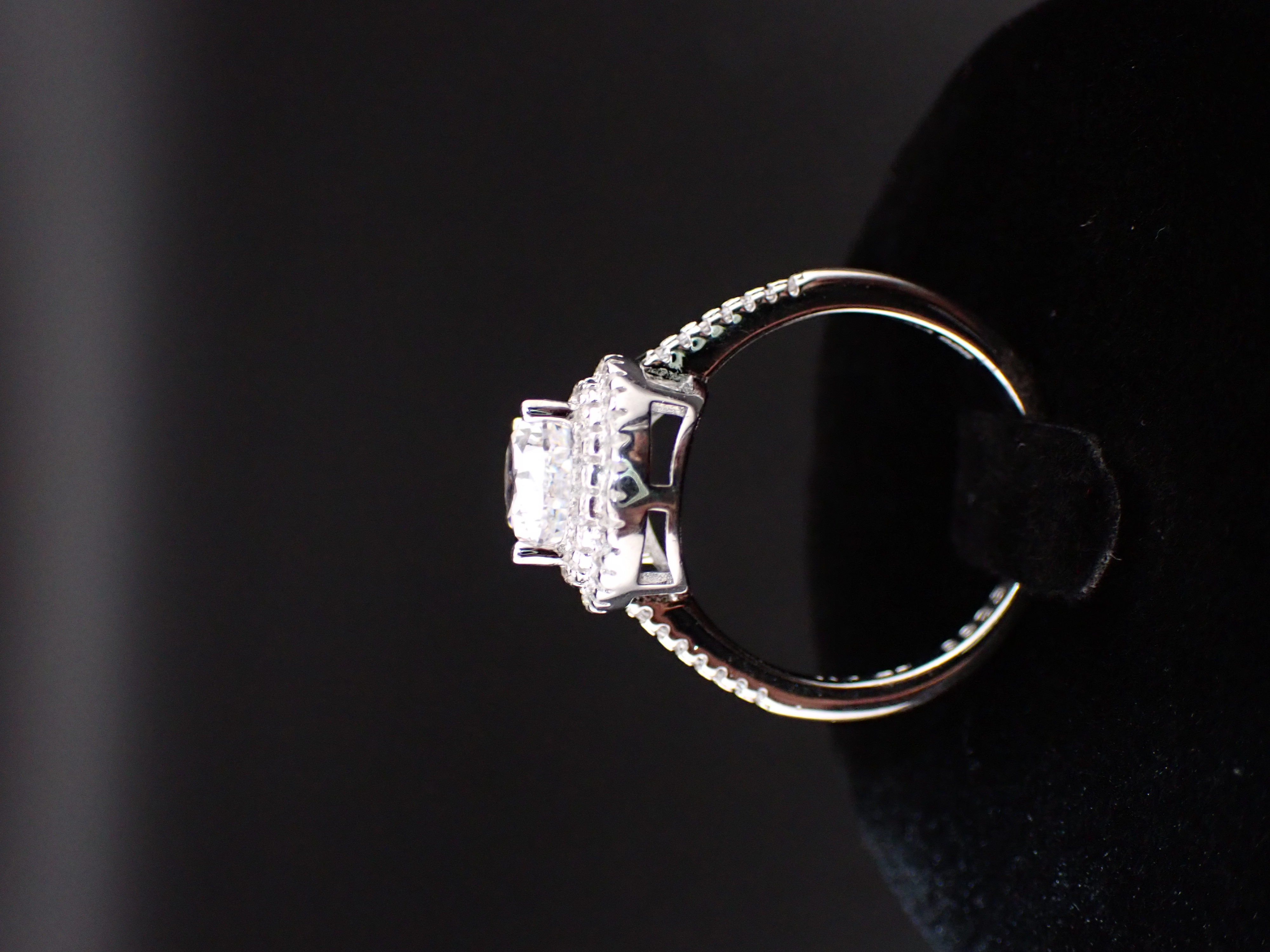 Teardrop Ladies Silver Ring