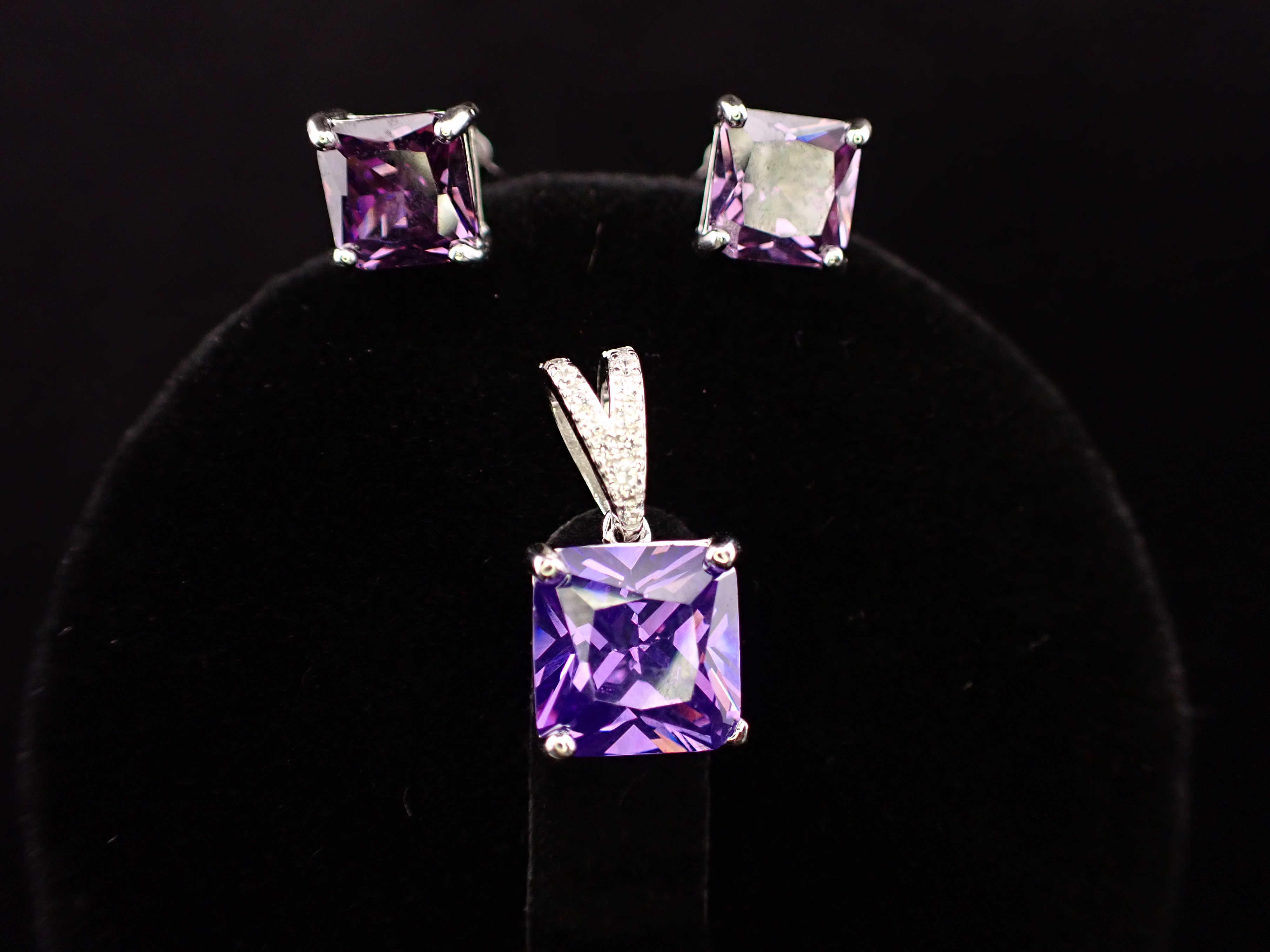 Violet Square Jewellery Set