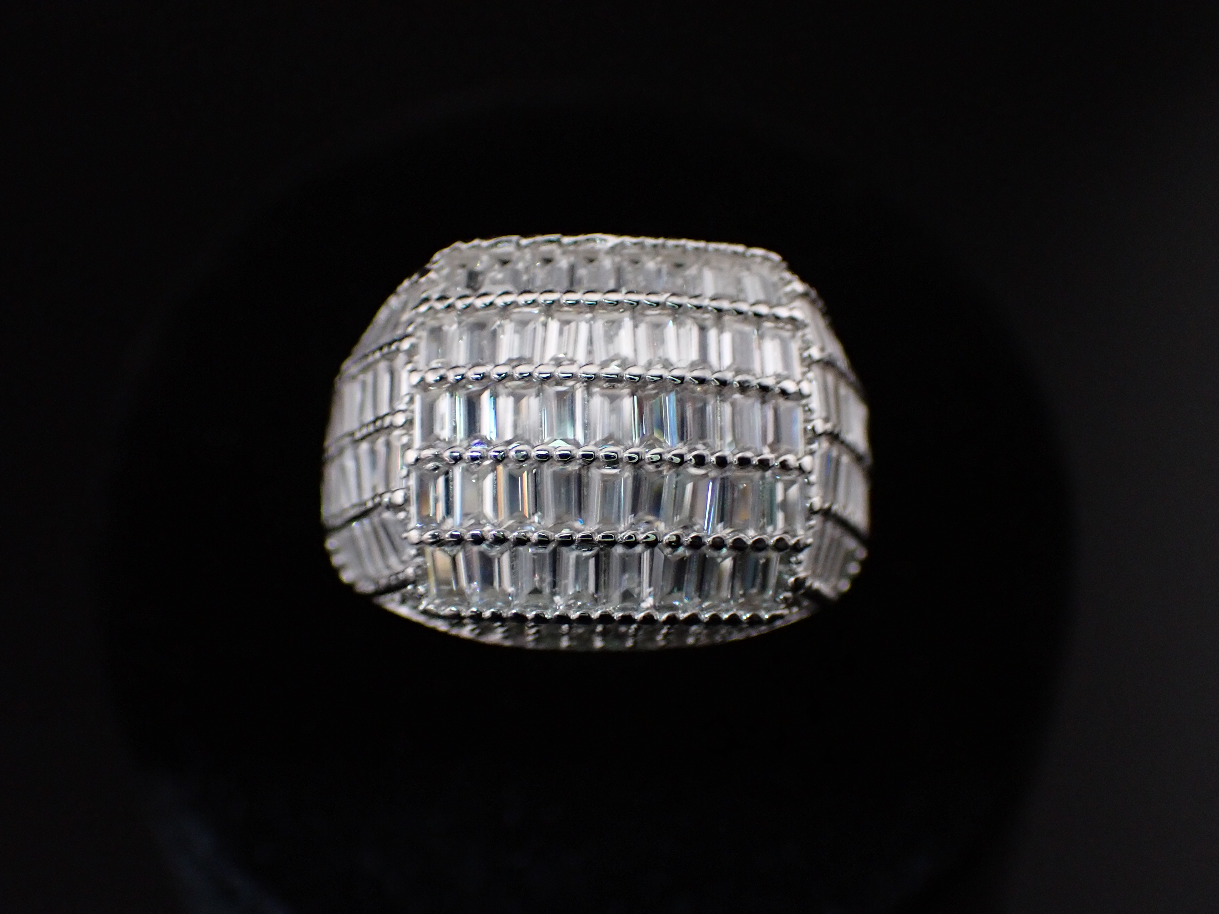 Mesmerising Mens Silver Ring