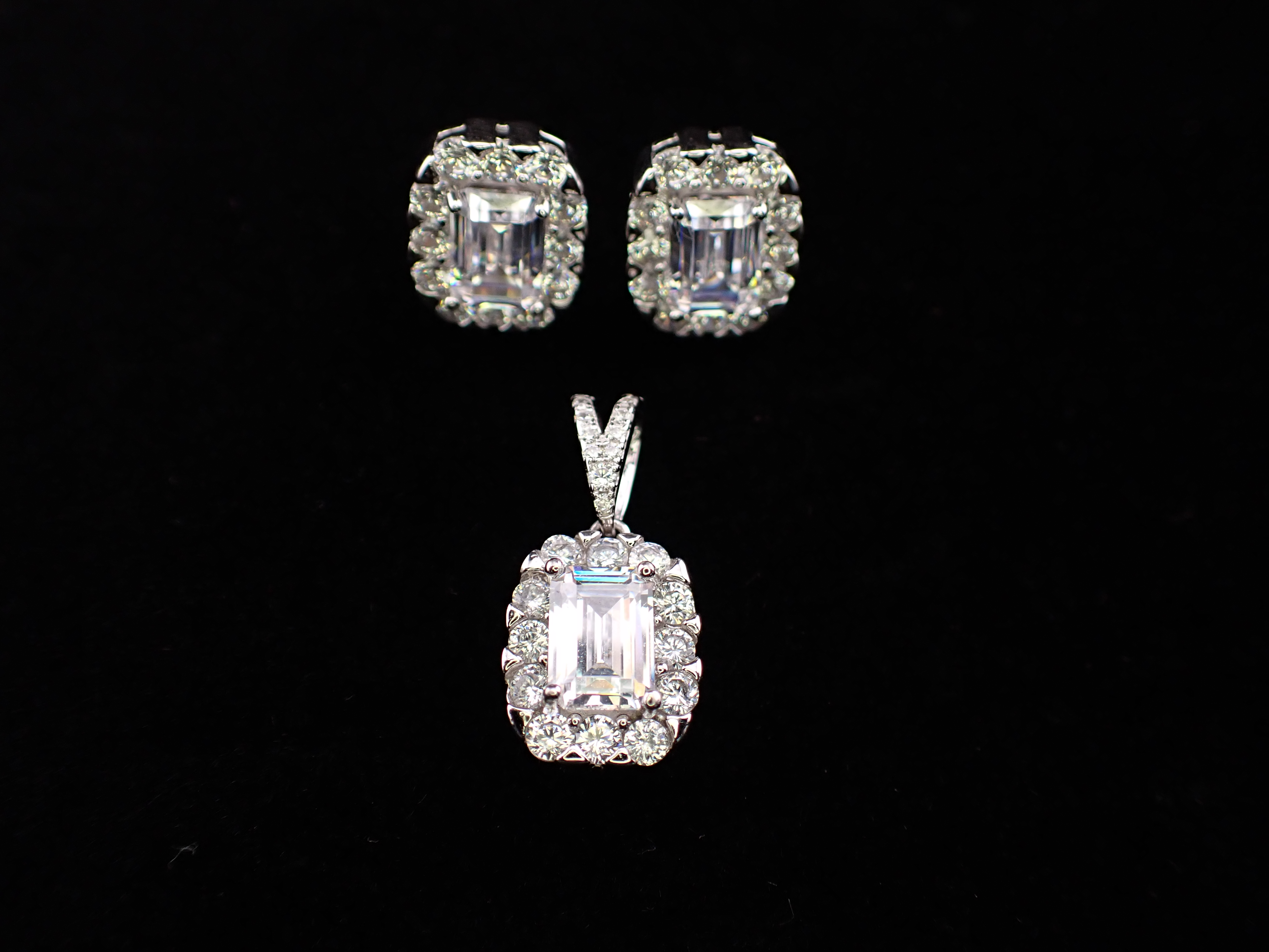 Elegant Crystal Jewelry Set