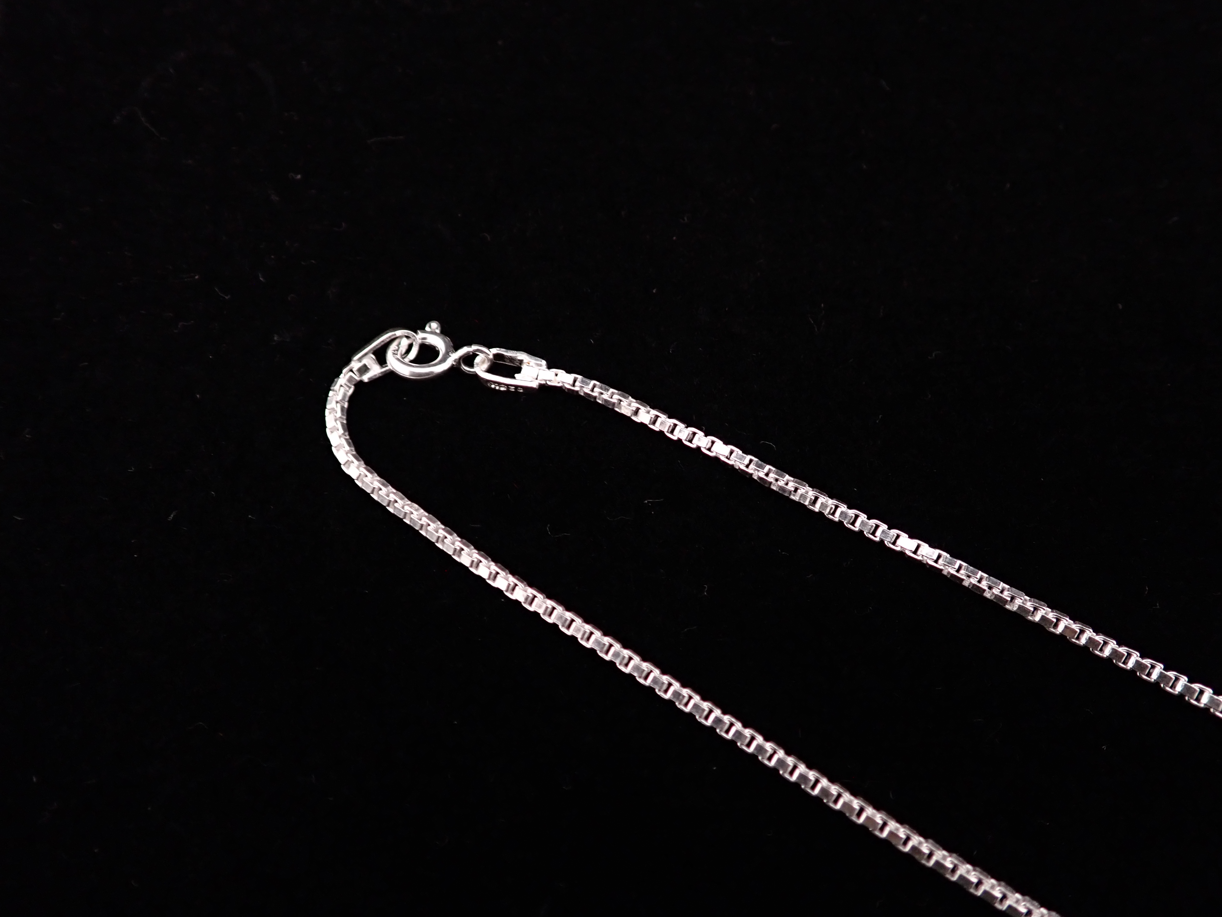Sterling silver box chain necklace