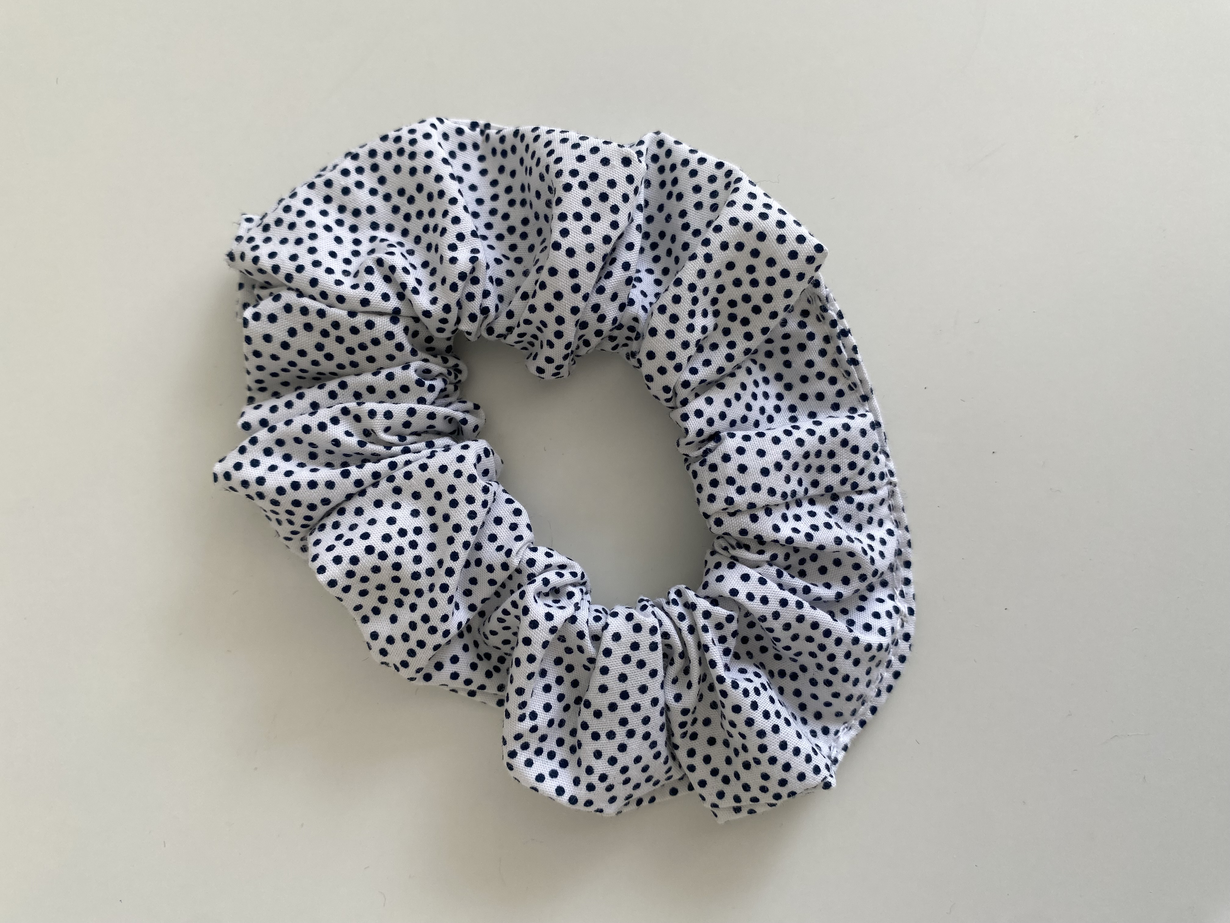 Elastique - blanc à pois