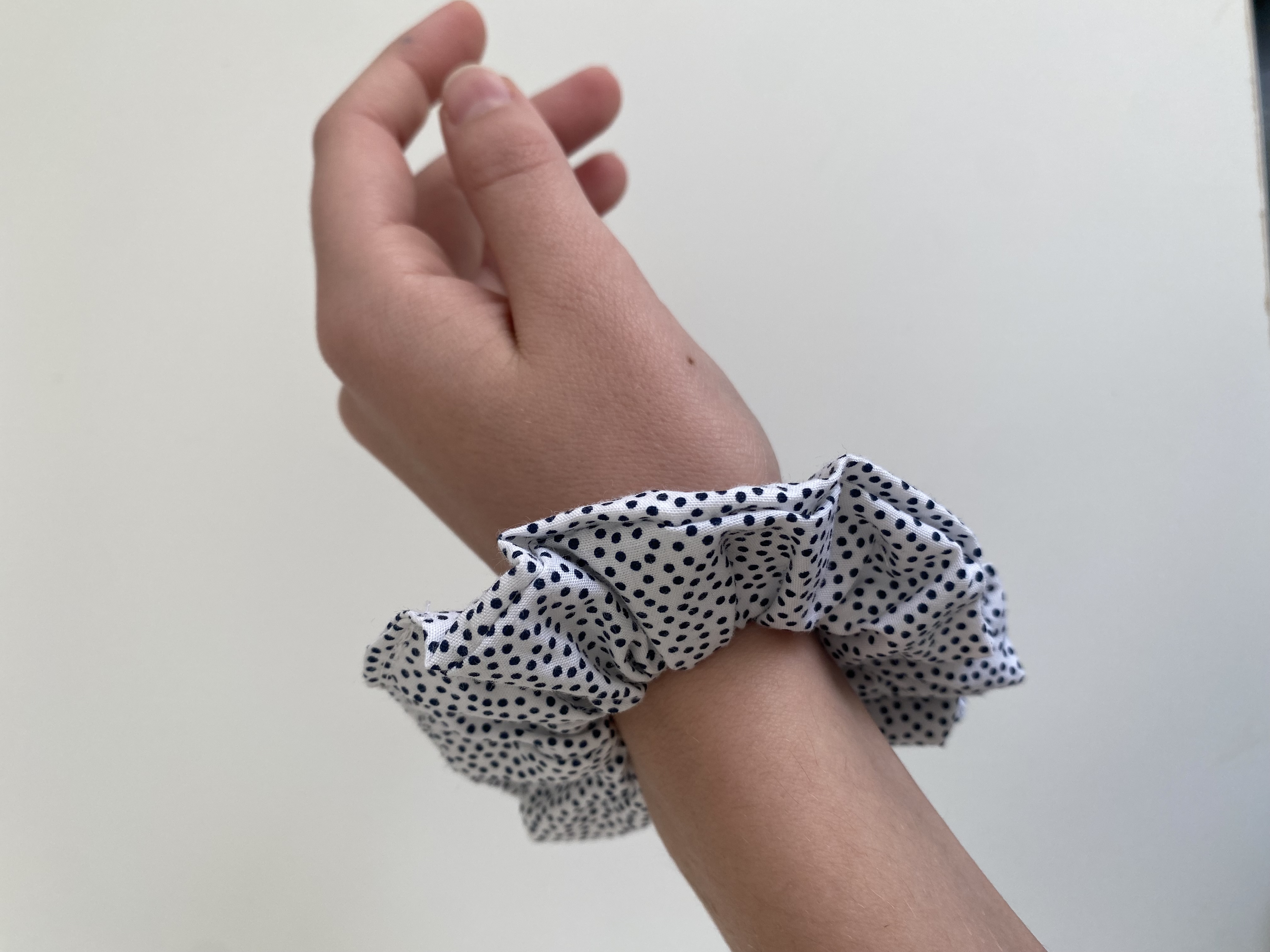 Elastique - blanc à pois