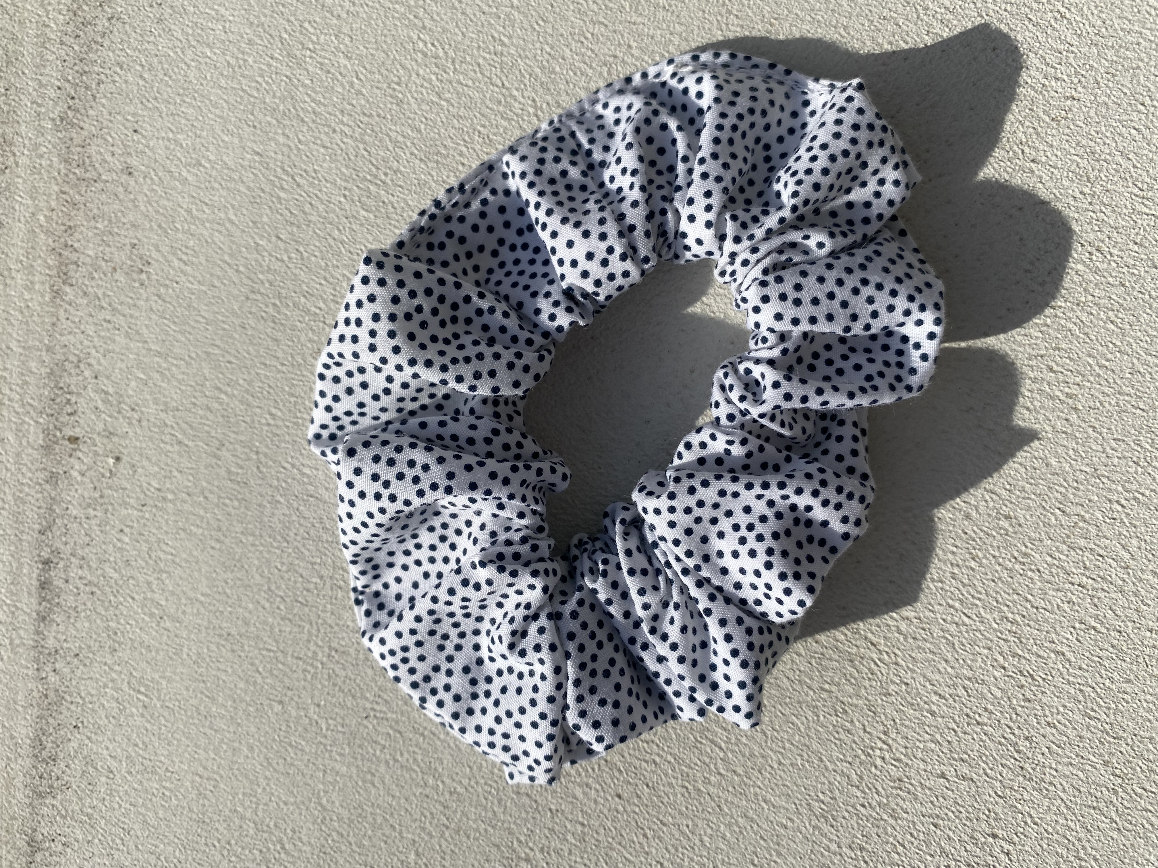 Elastique - blanc à pois