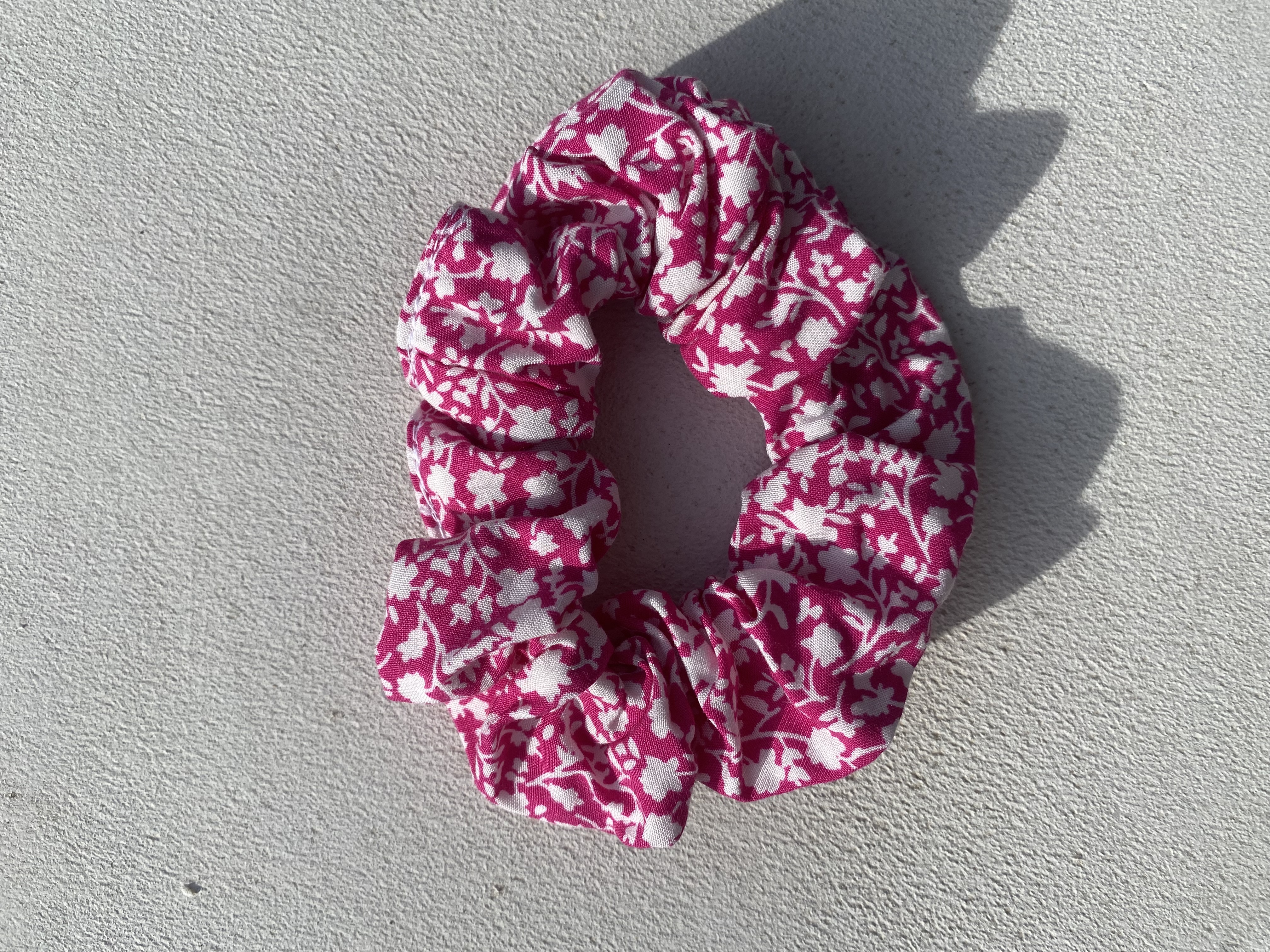 Elastique - fleuri fushia