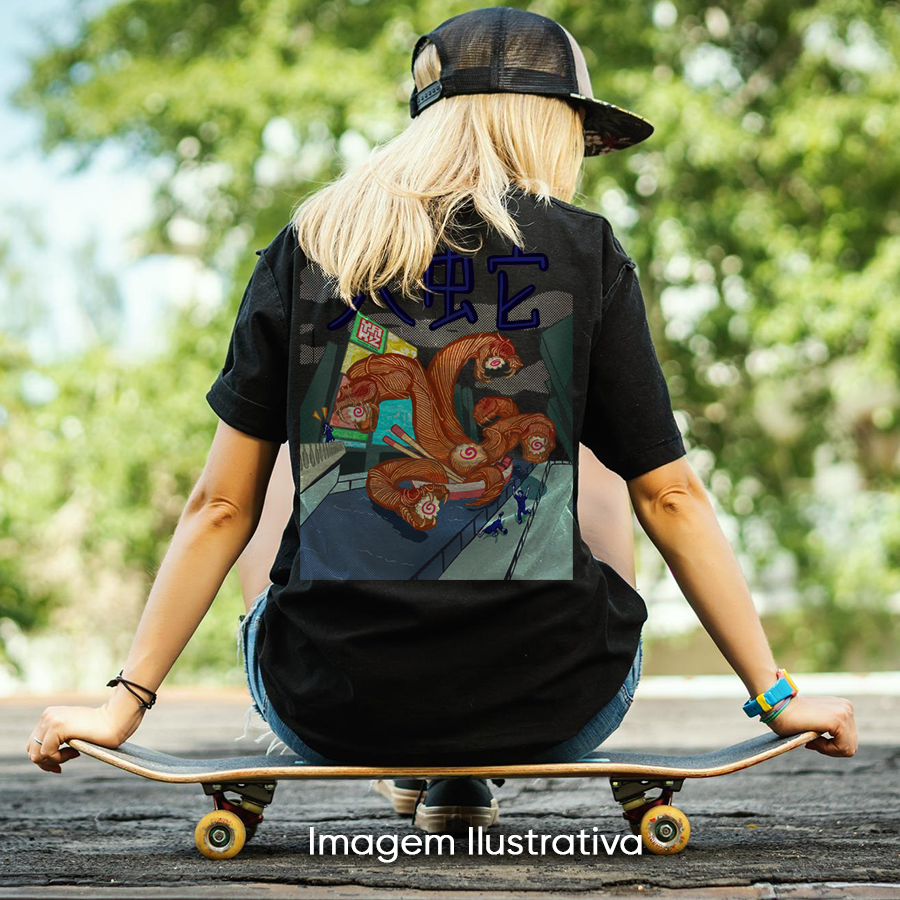 Camiseta Oversized - Orochi  