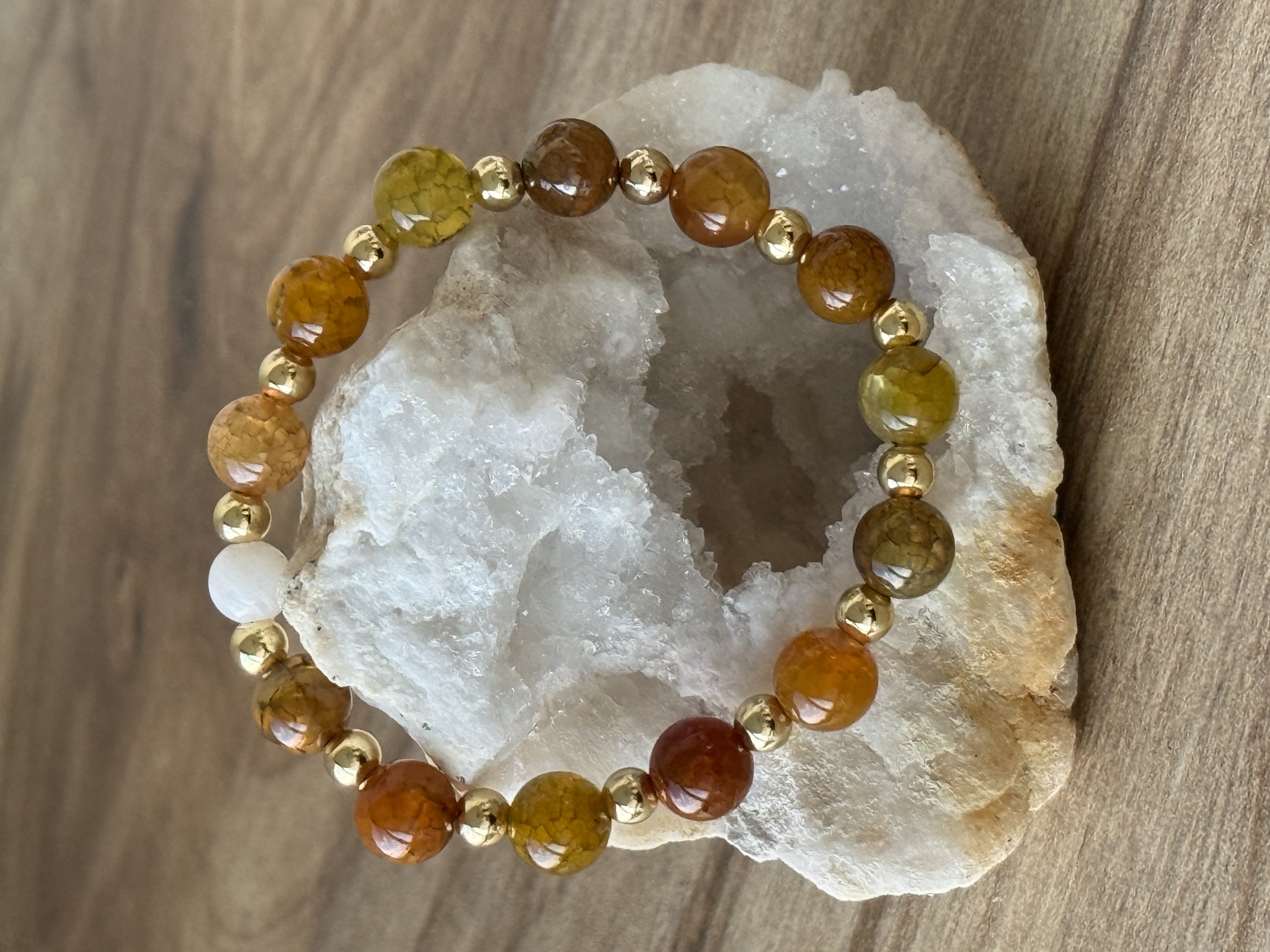 Crackle Agate Light Variation 14k Gold Fill Single