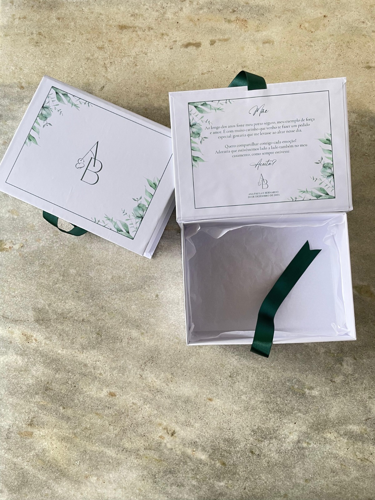 Caixa Cartonada Média