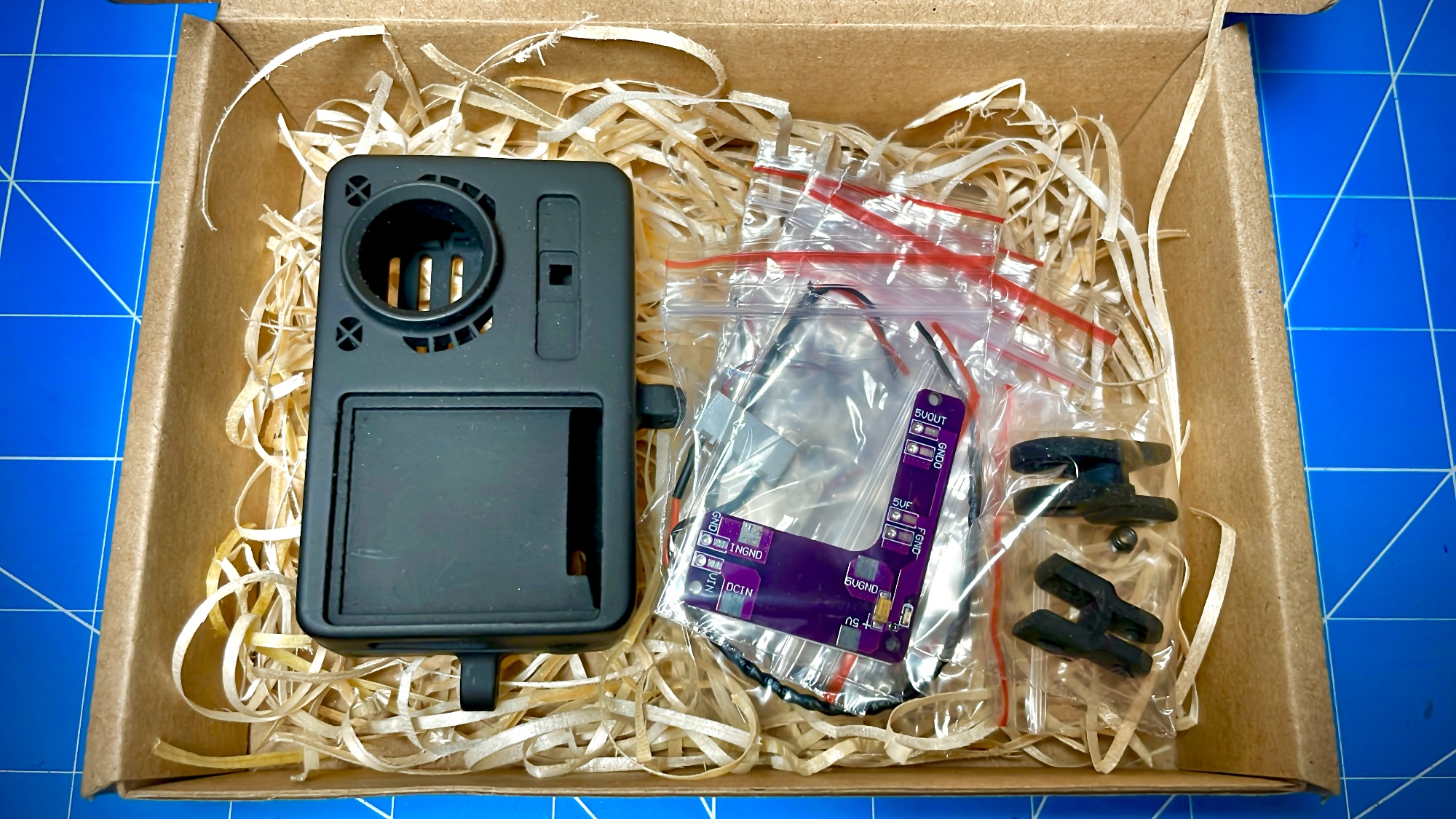 DJI Osmo Action 4 Naked Camera Kit