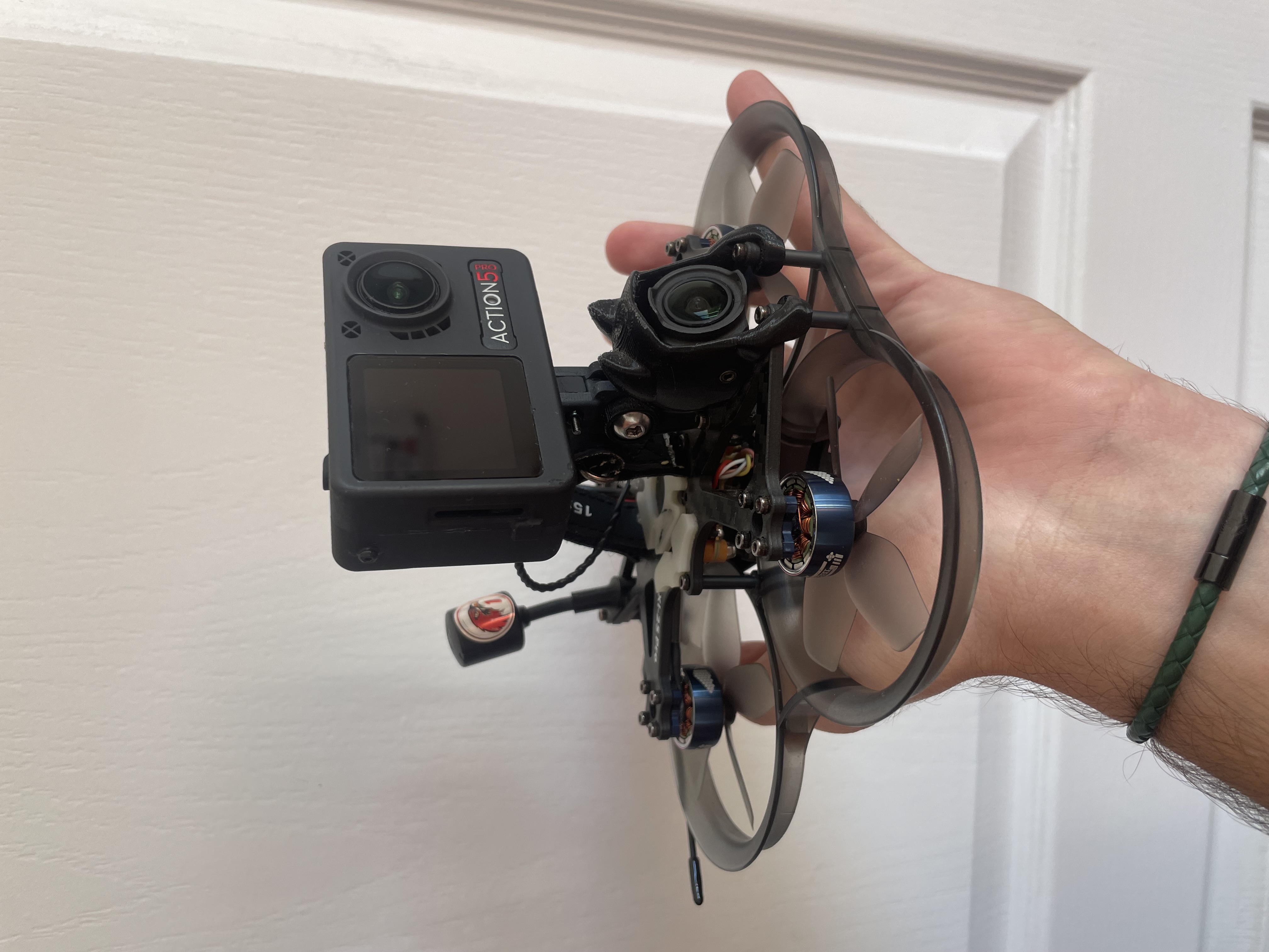 DJI Osmo Action 5 PRO Naked Camera Kit