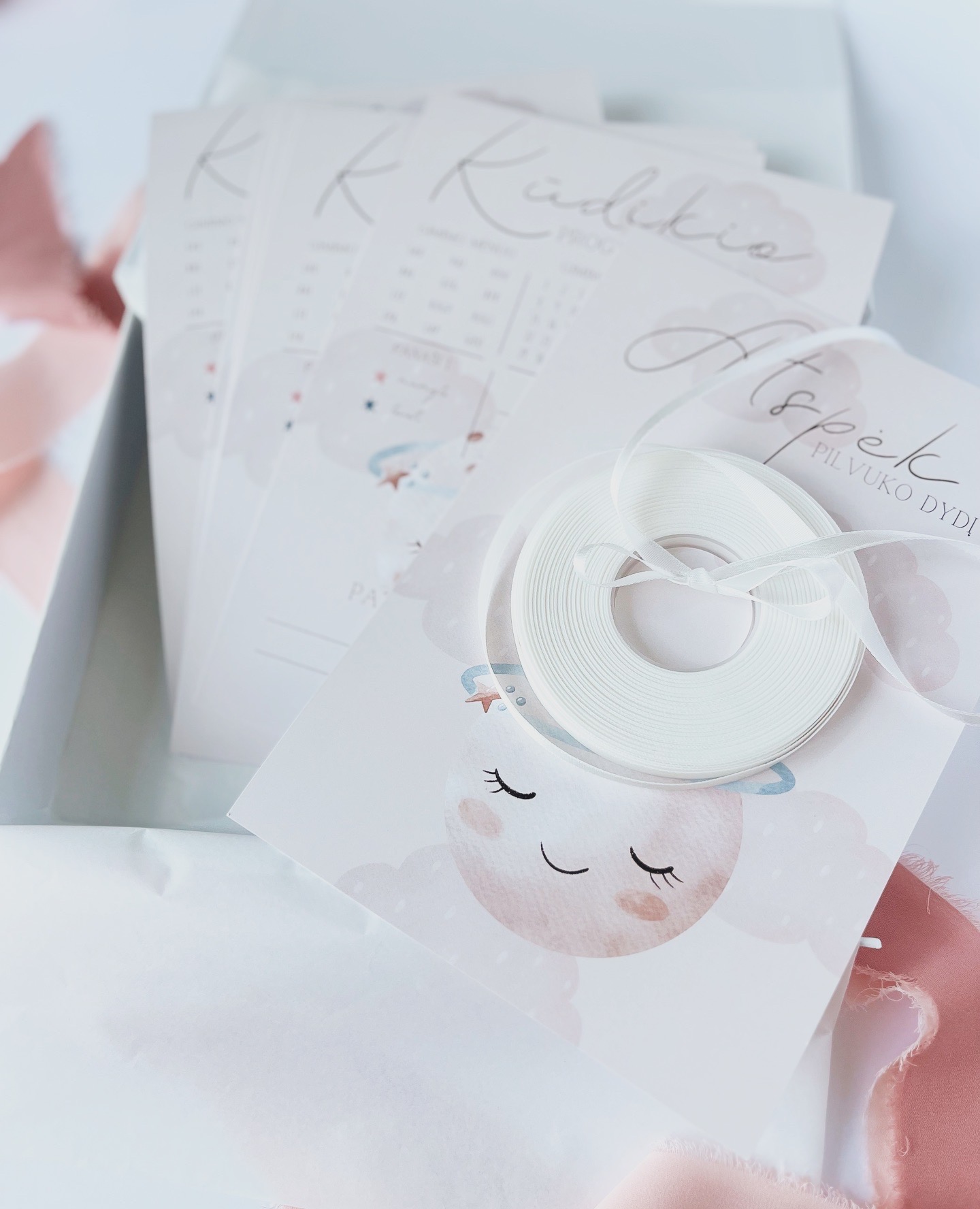 Žaidimų kortelės Kūdikio sutiktuvėms On Planet Pink